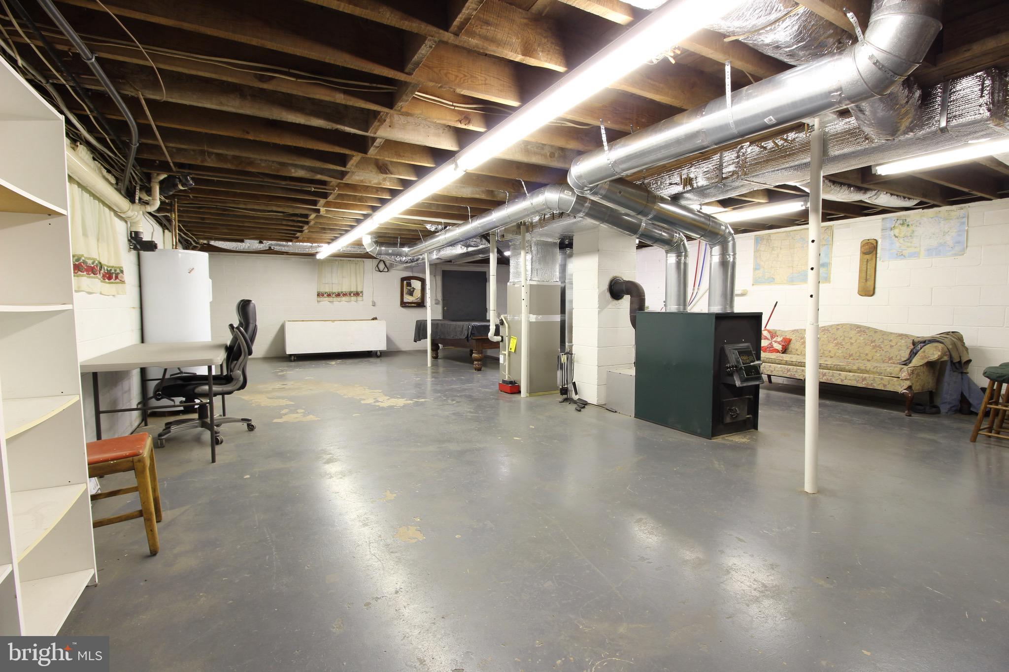 OLD FIELDS OWNERS ASSOCIATION - Residential