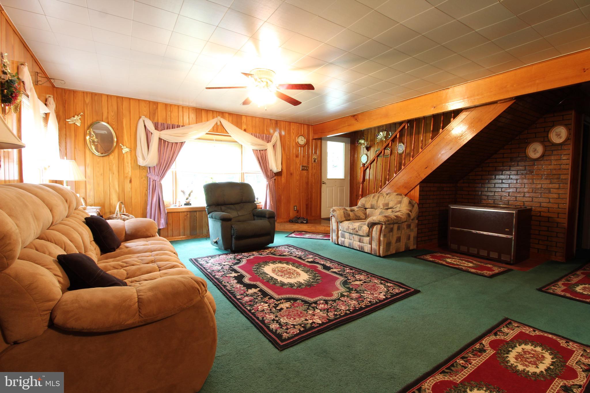 OLD FIELDS OWNERS ASSOCIATION - Residential