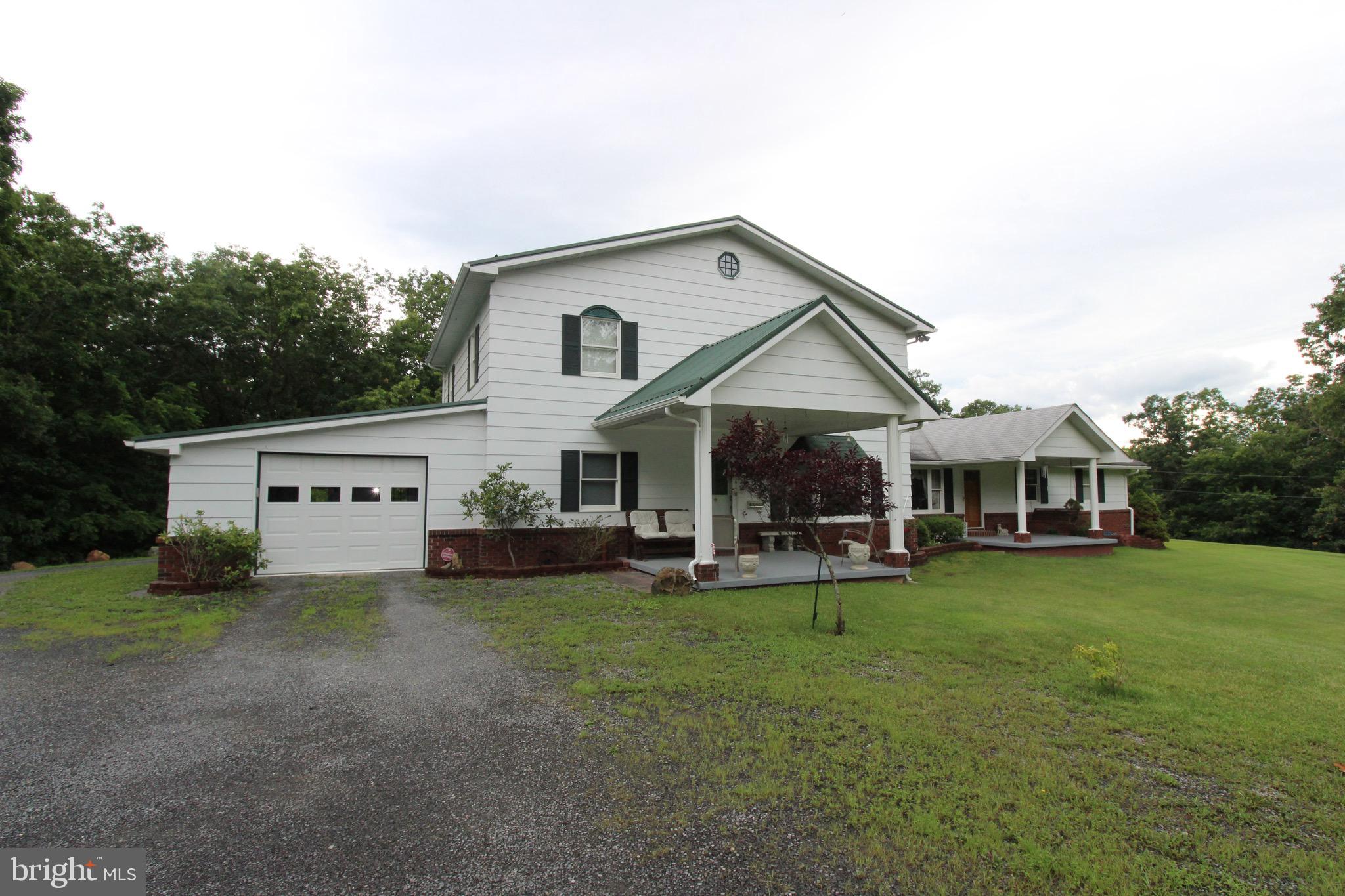 OLD FIELDS OWNERS ASSOCIATION - Residential