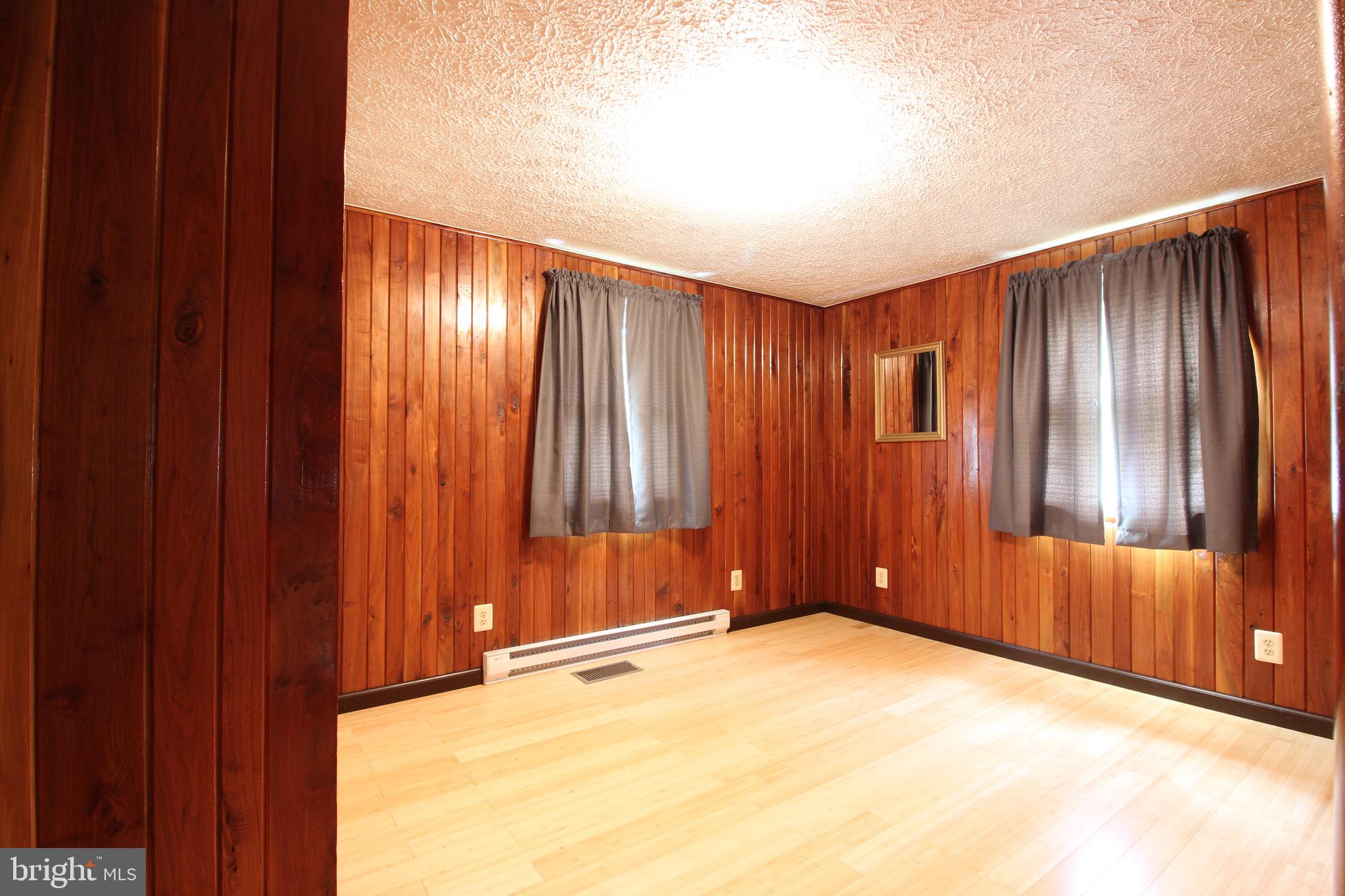 OLD FIELDS OWNERS ASSOCIATION - Residential