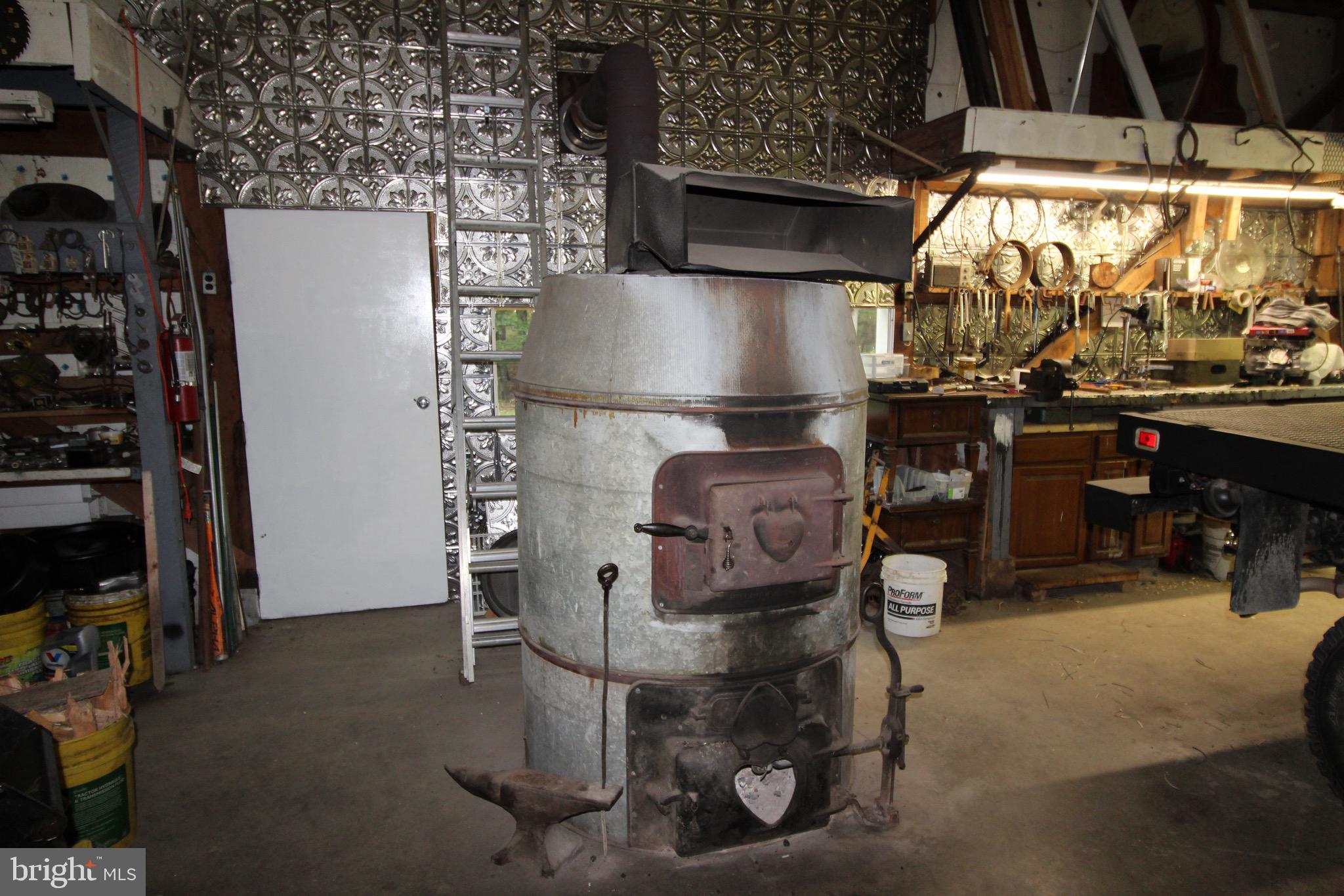 OLD FIELDS OWNERS ASSOCIATION - Residential