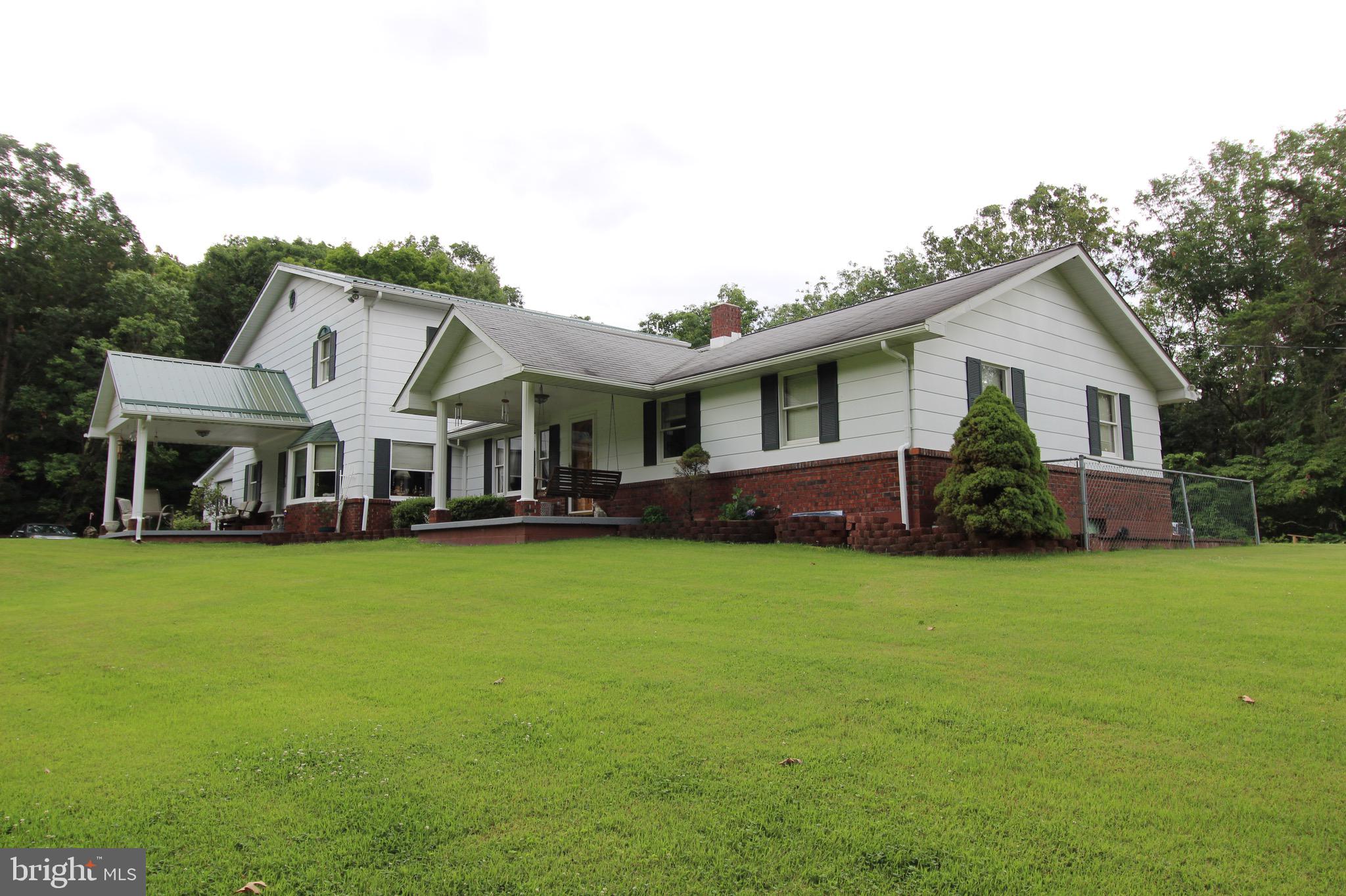 OLD FIELDS OWNERS ASSOCIATION - Residential