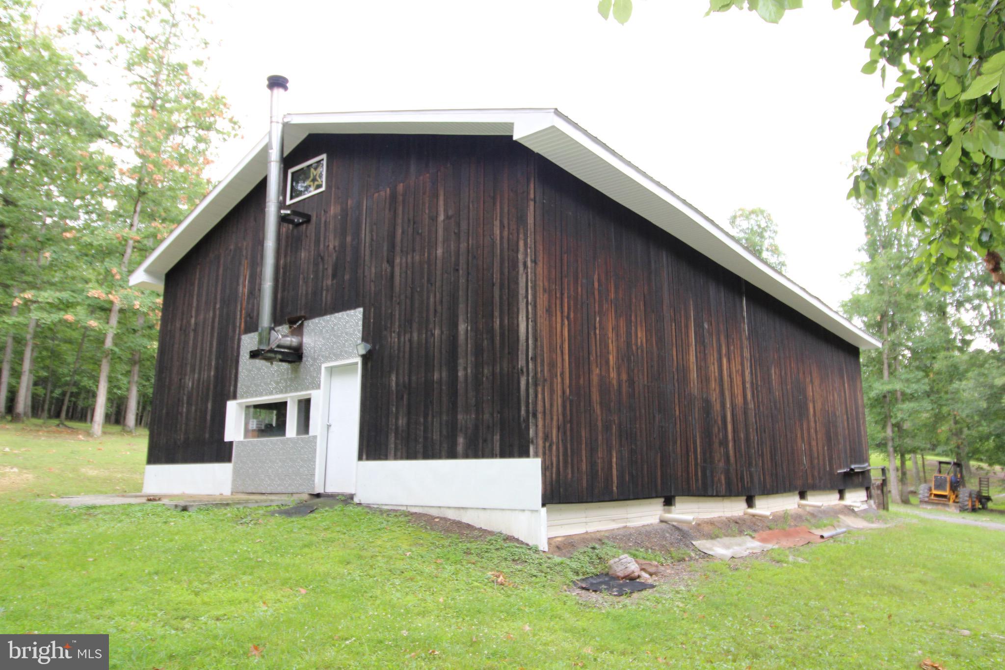 OLD FIELDS OWNERS ASSOCIATION - Residential