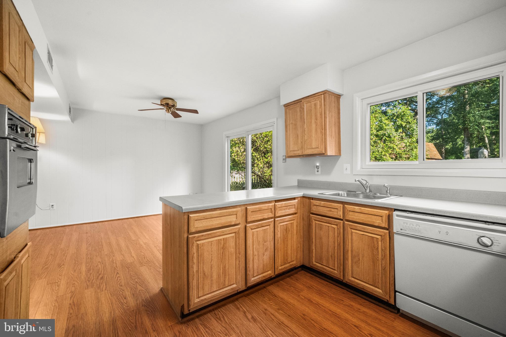 LAKEWOOD - Residential