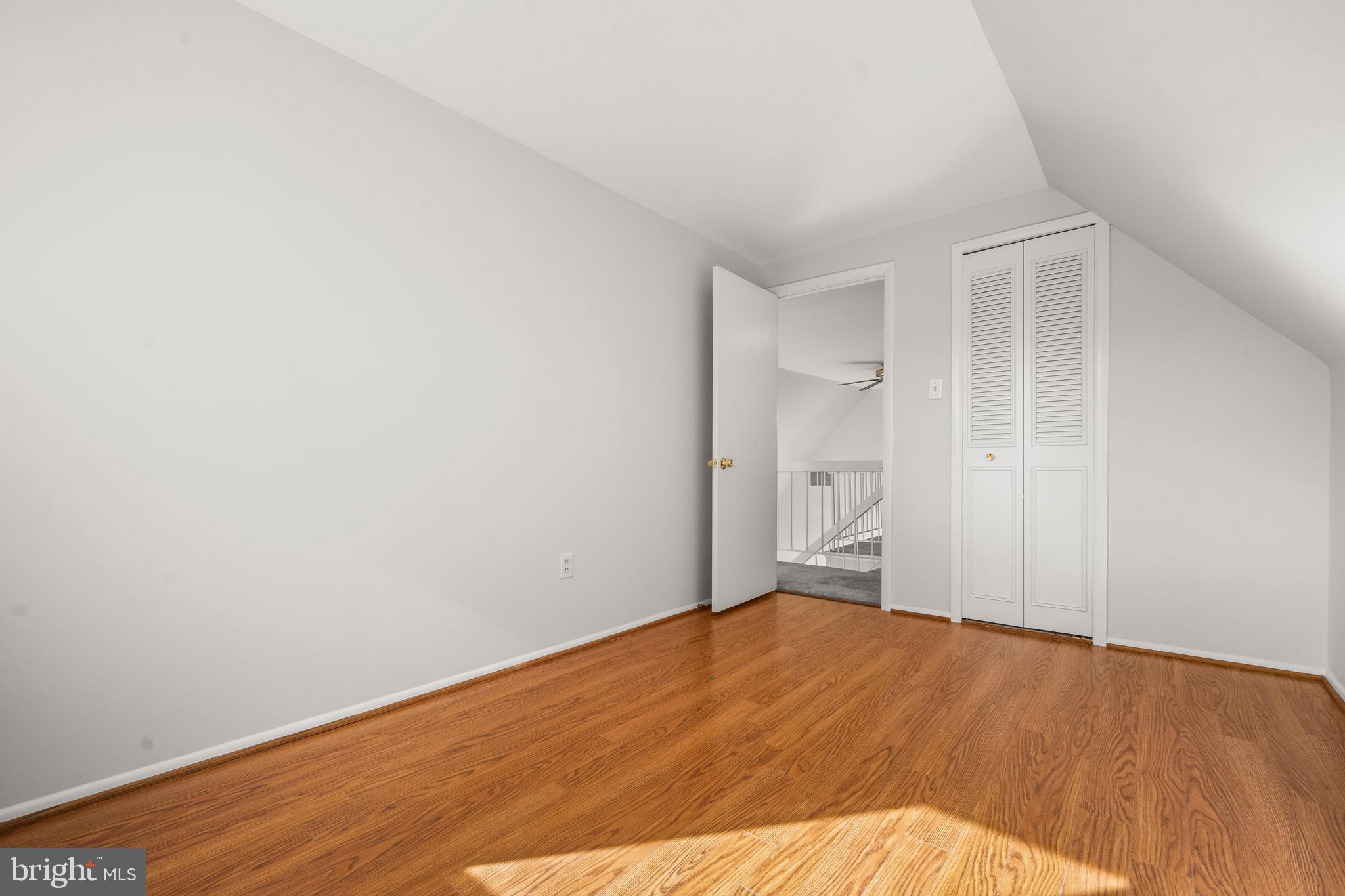 LAKEWOOD - Residential