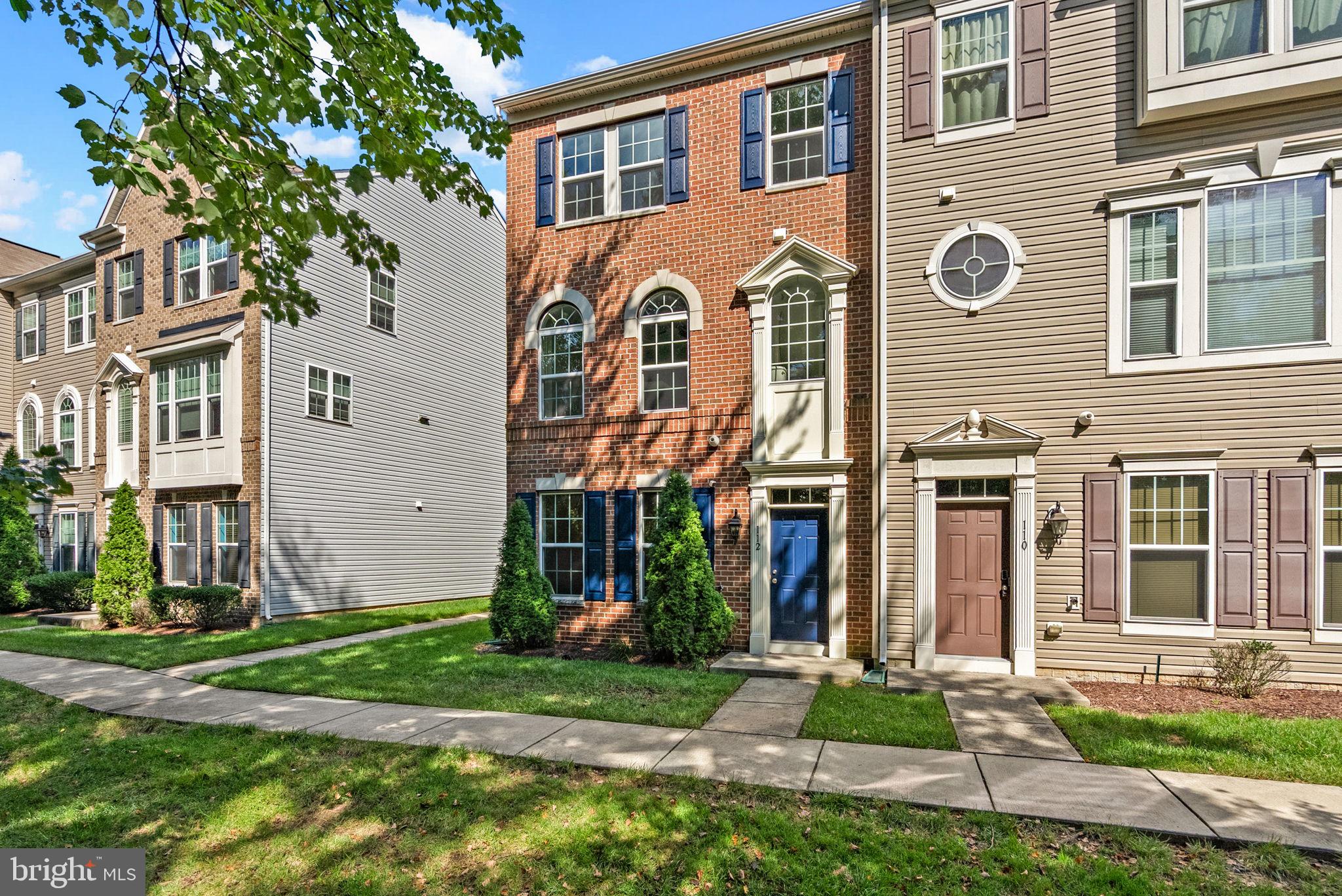 RED OAK CROSSING - Residential