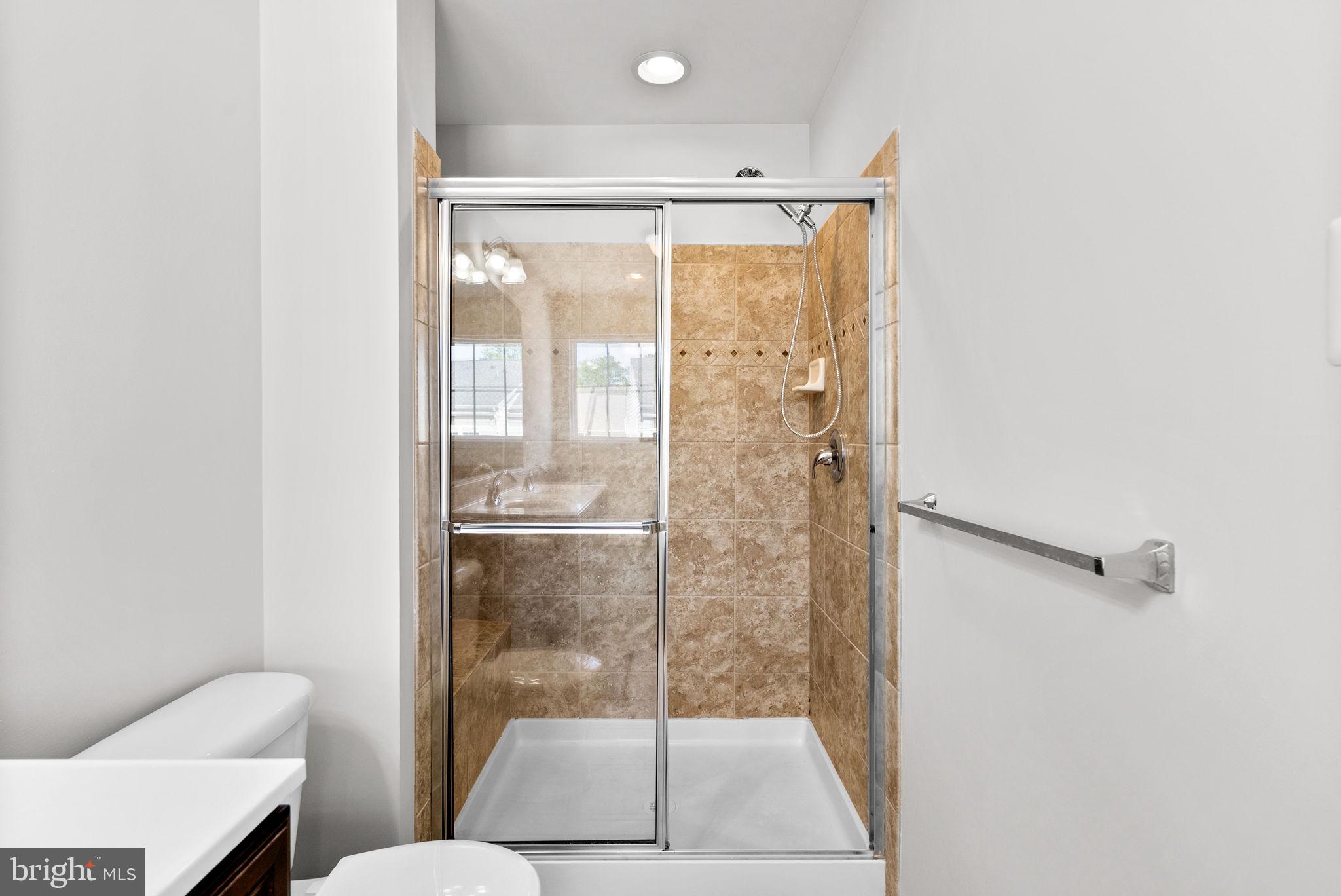 RED OAK CROSSING - Residential