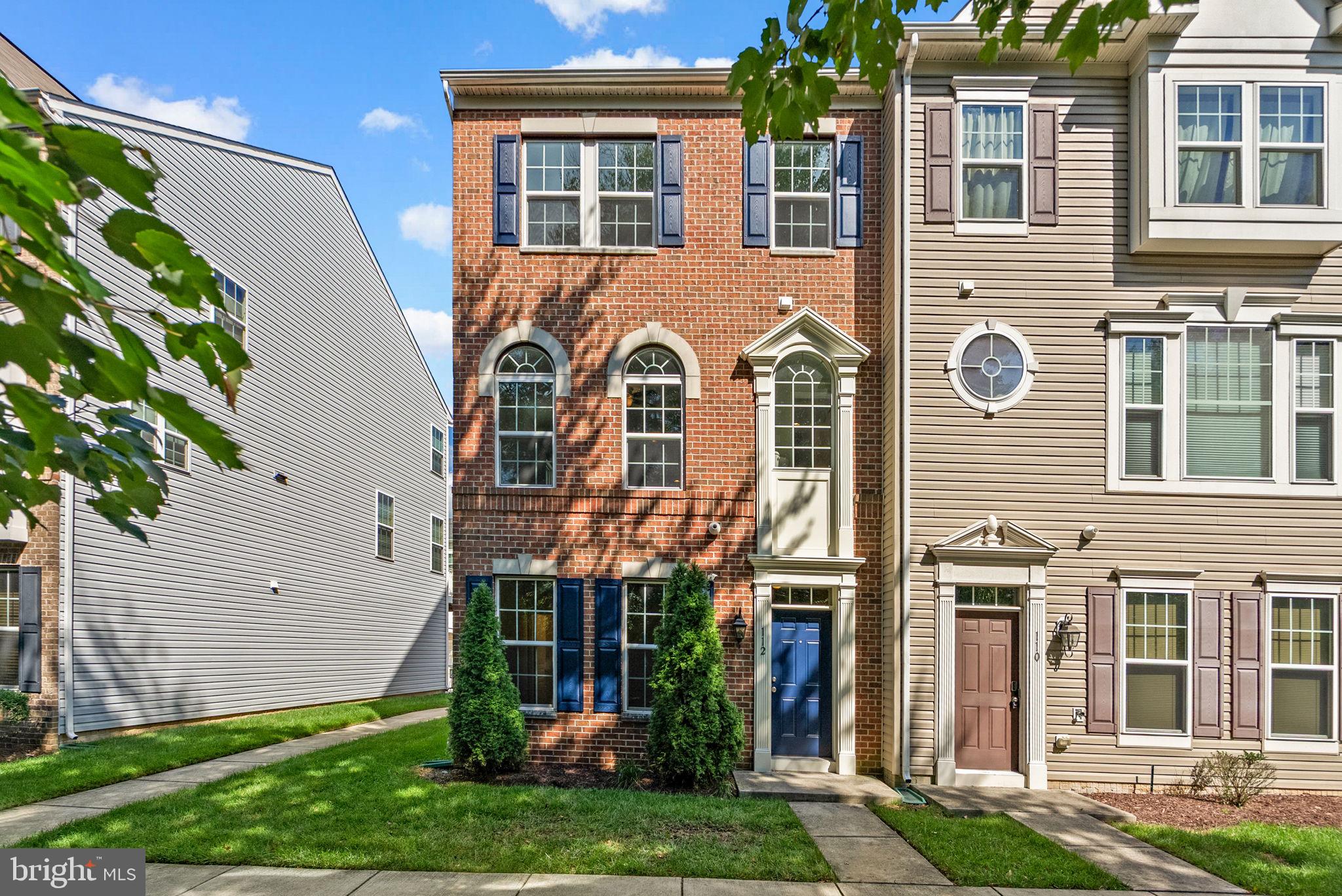 RED OAK CROSSING - Residential