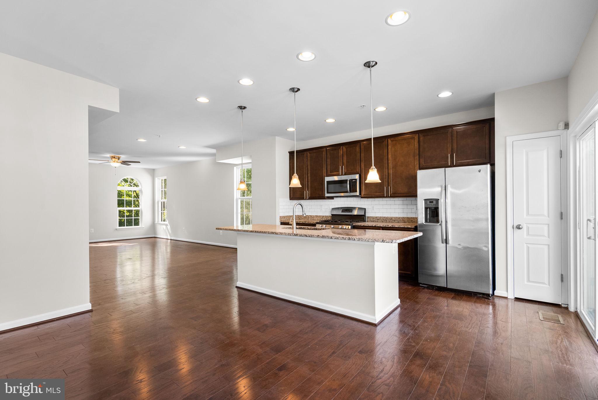 RED OAK CROSSING - Residential