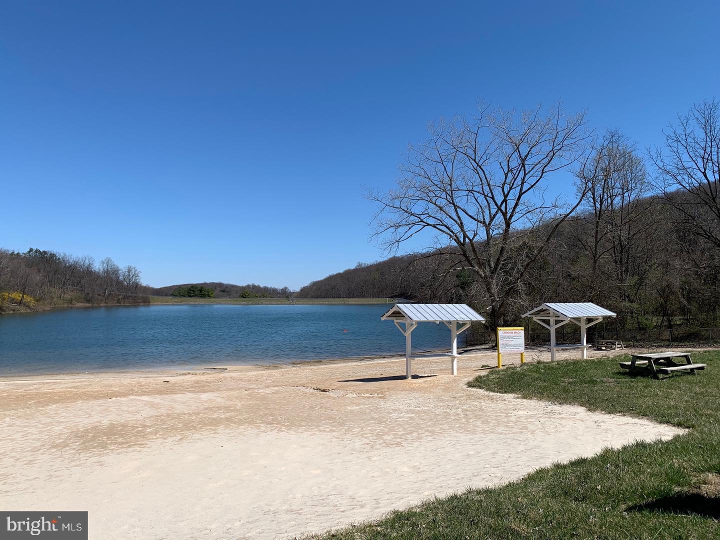 SHAWNEELAND - Residential