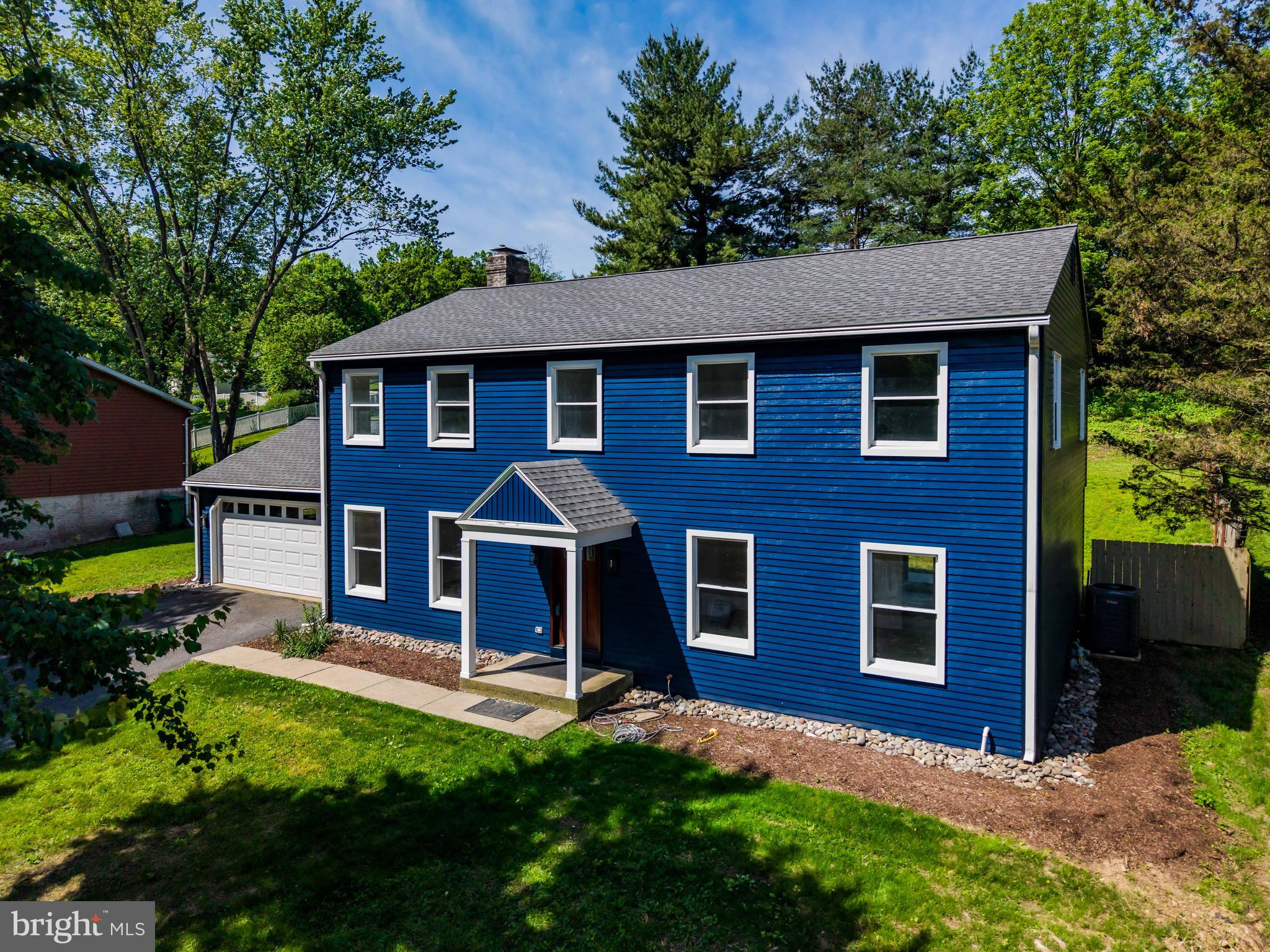 PINEBROOK - Residential