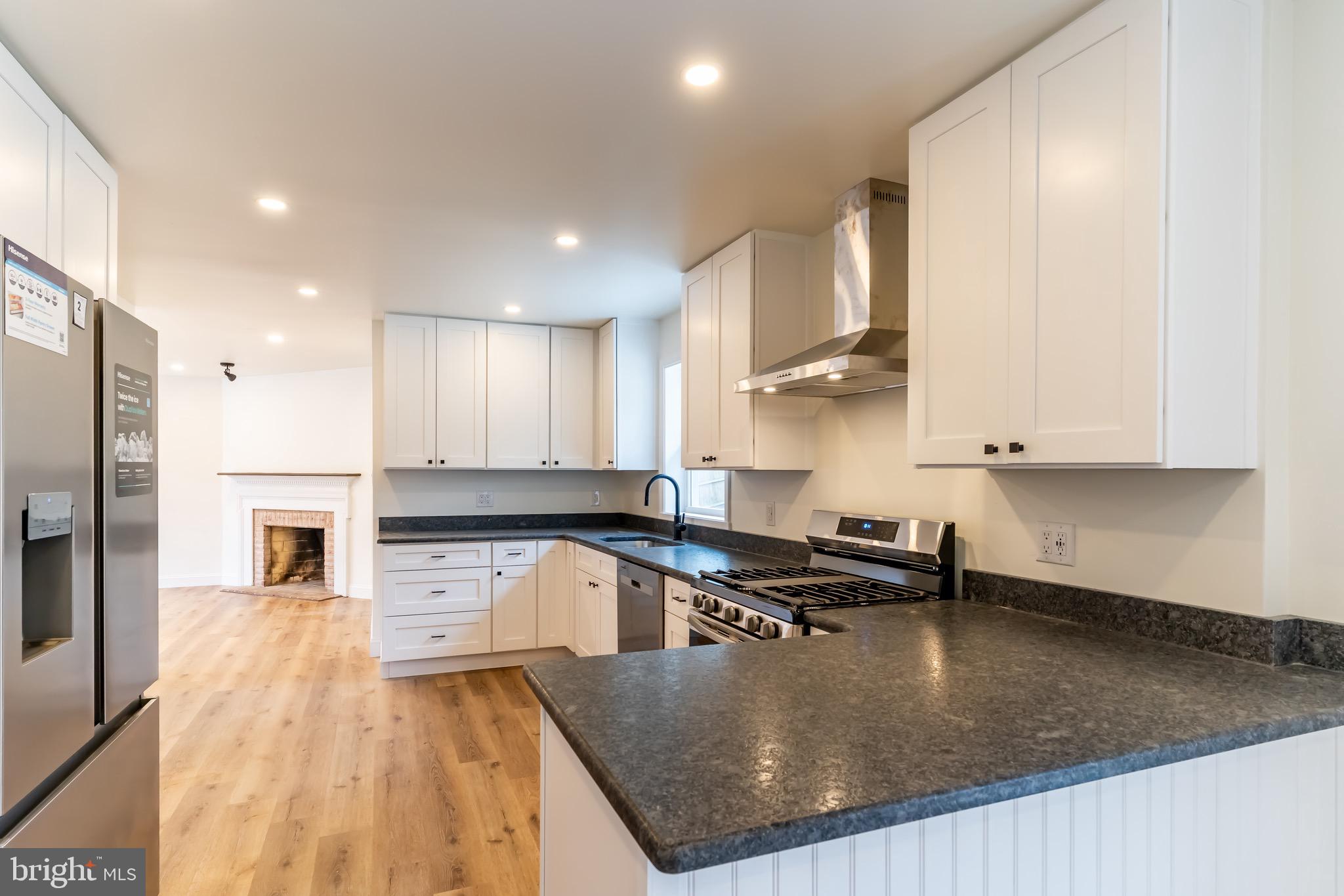 PINEBROOK - Residential