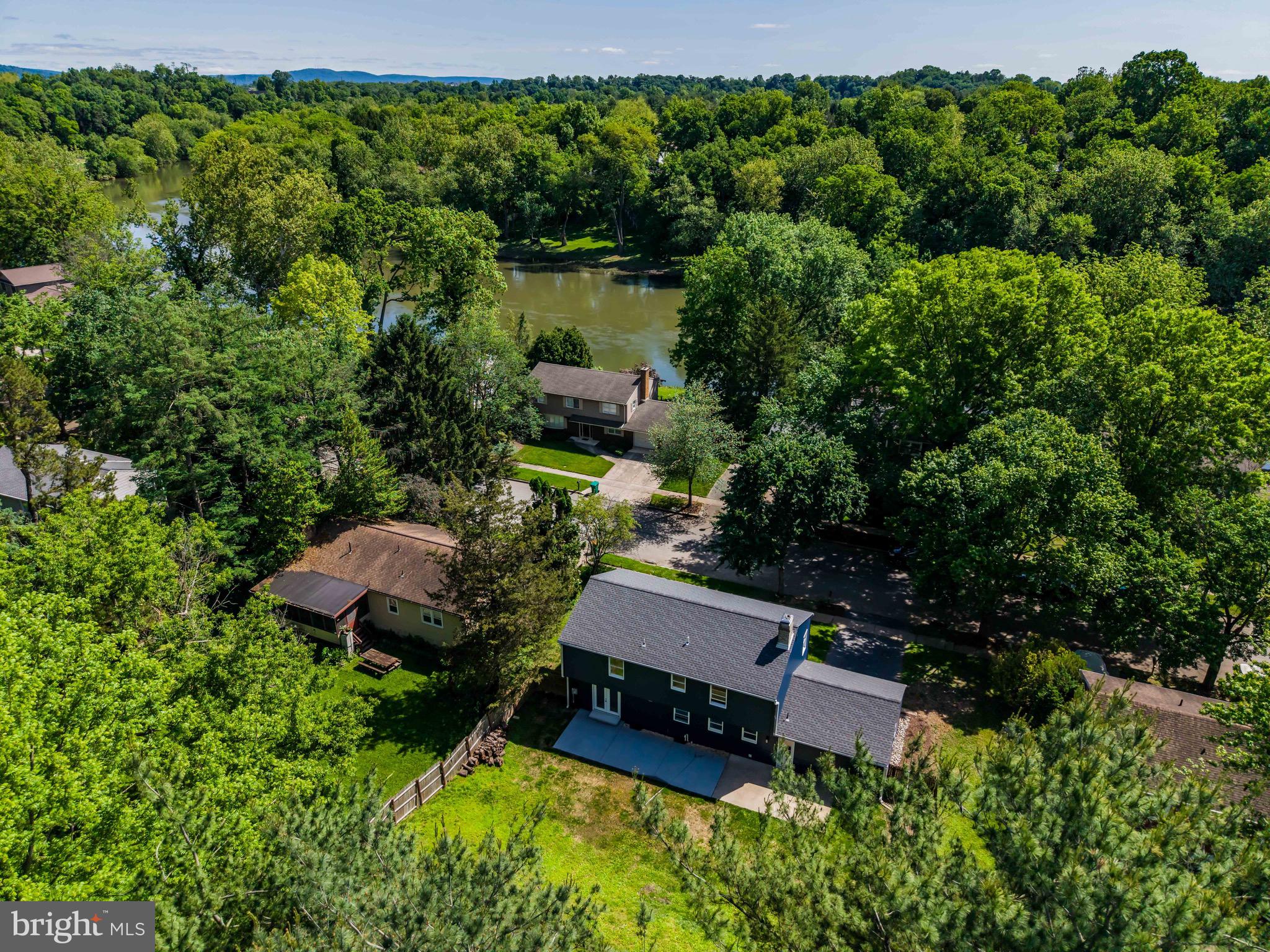 PINEBROOK - Residential