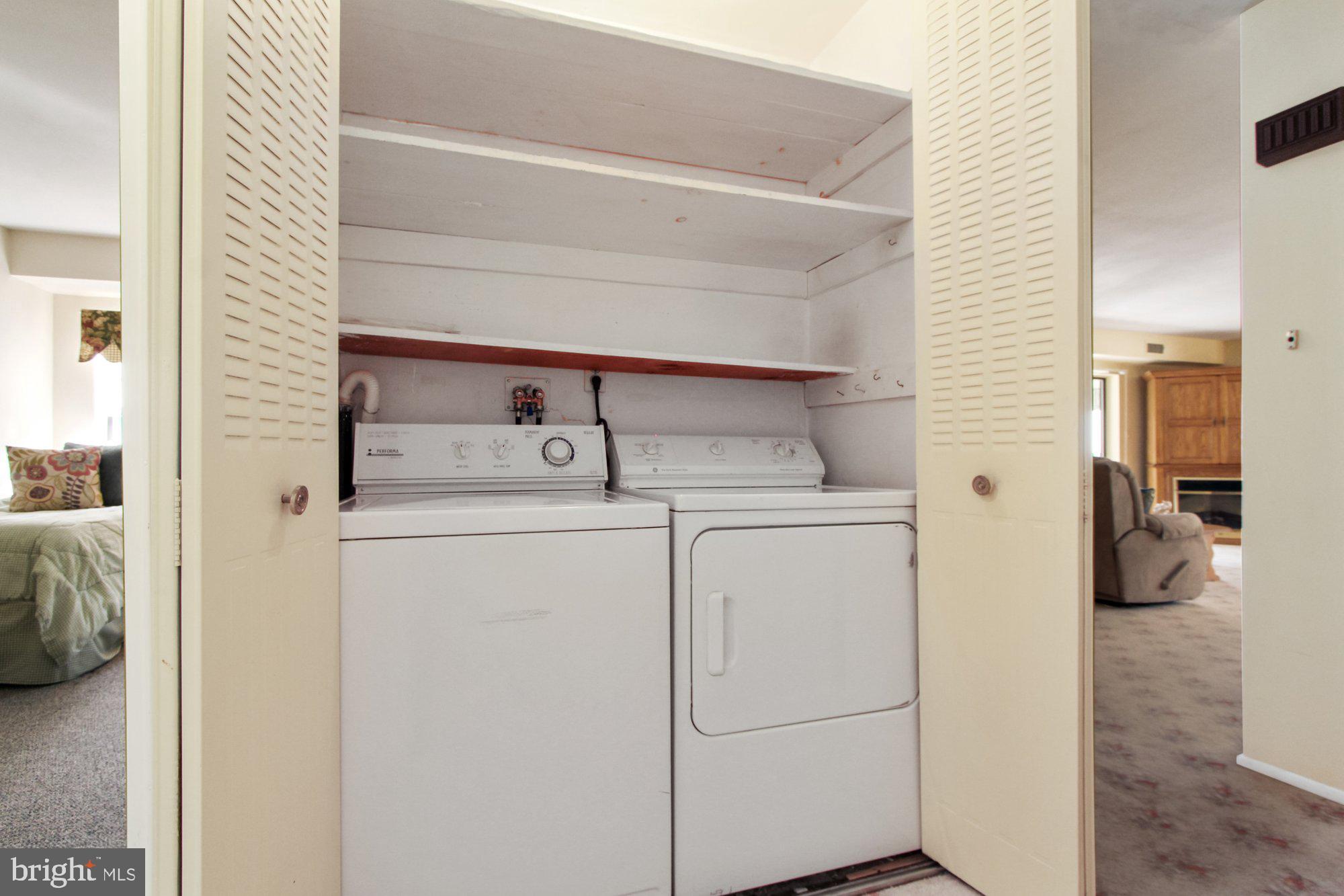 VALLEYBROOK ESTATES - Residential