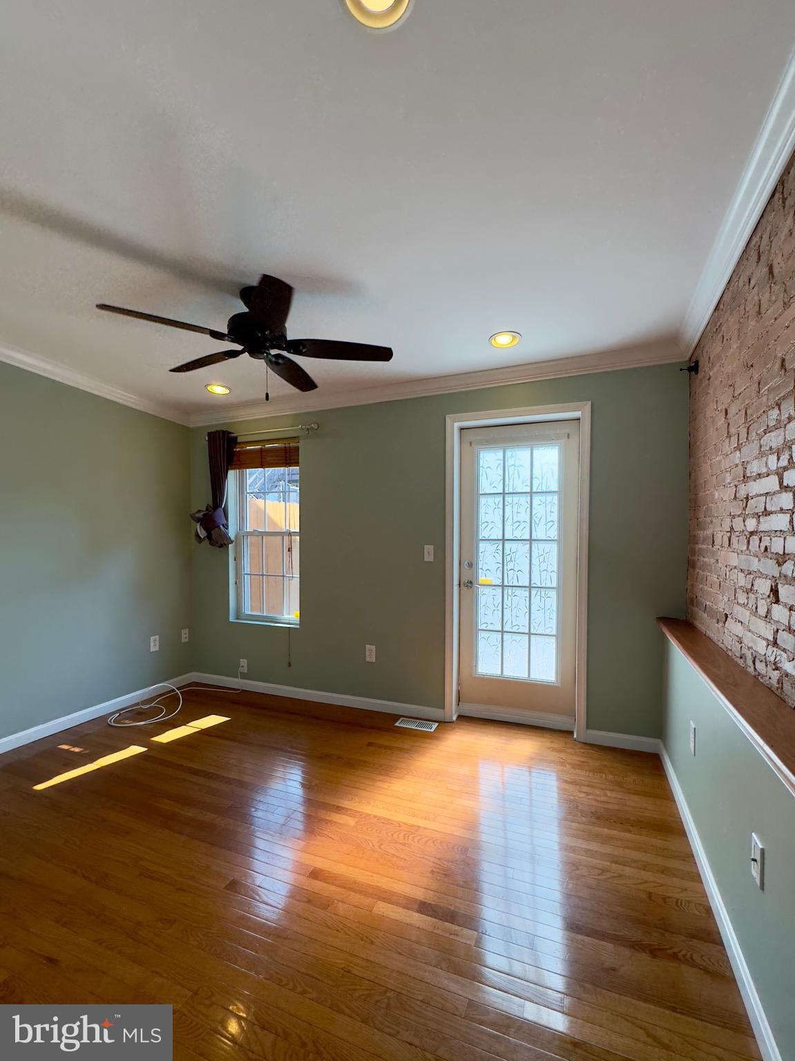 HIGHLANDTOWN - Residential Lease