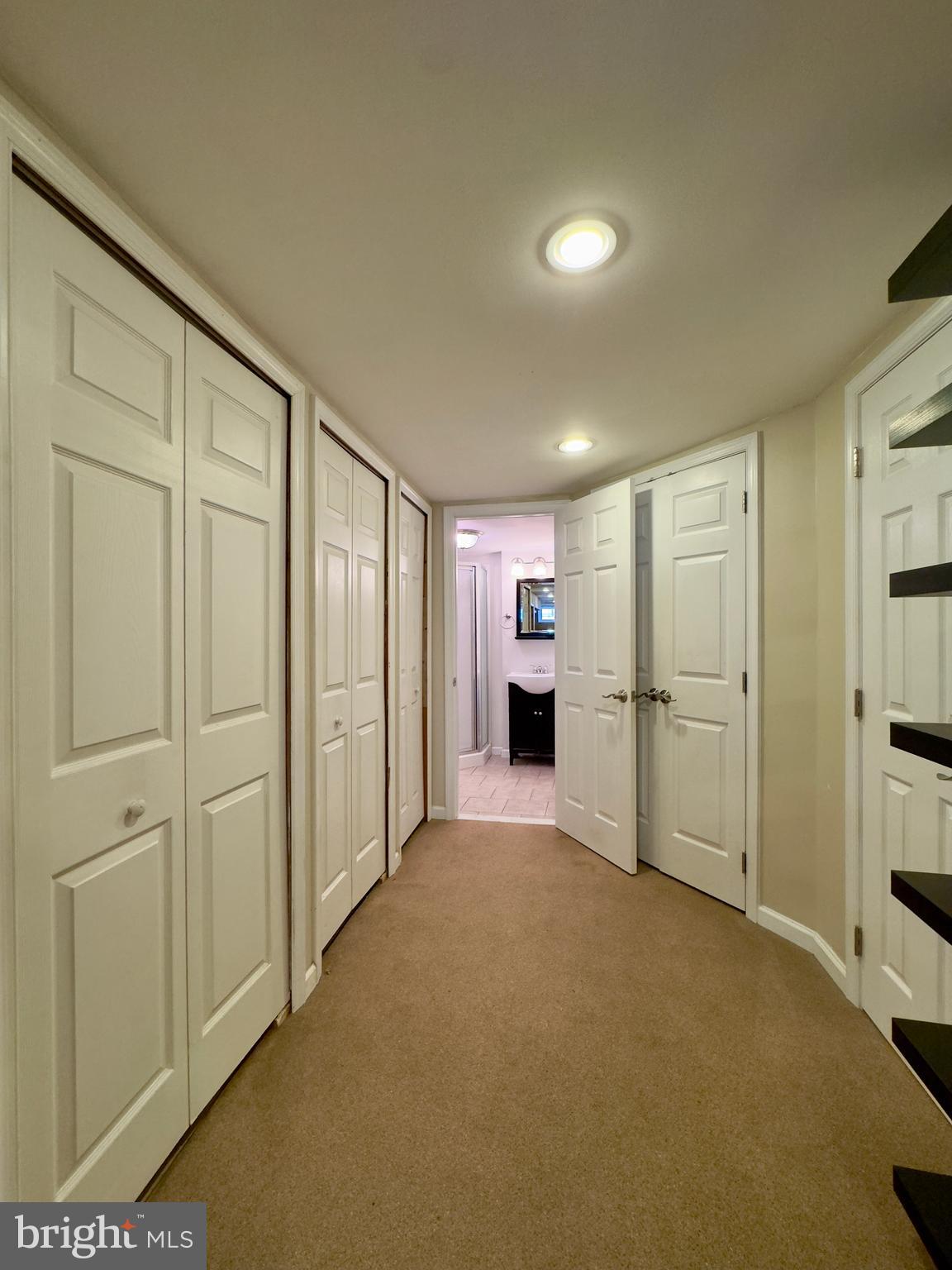 HIGHLANDTOWN - Residential Lease