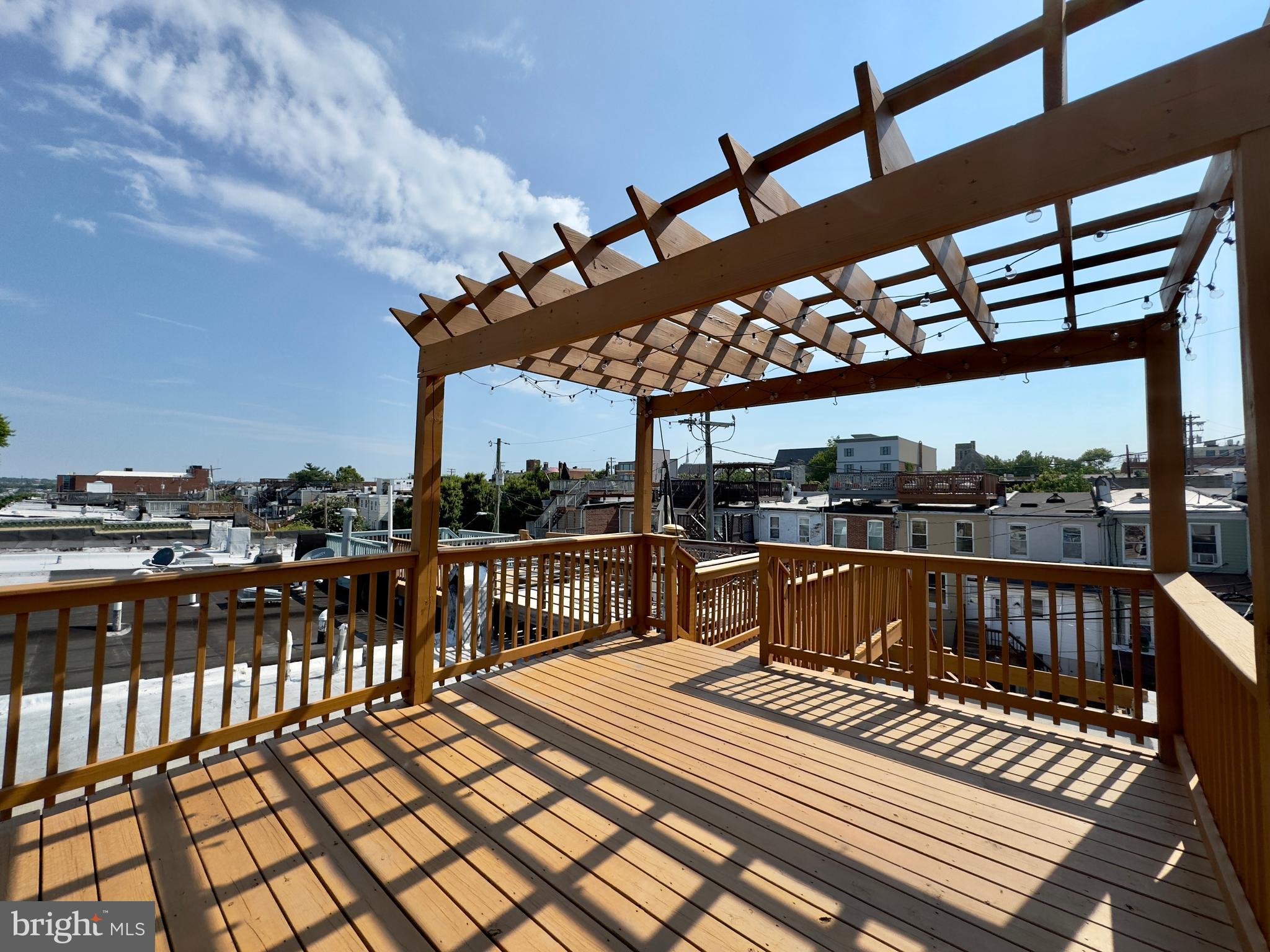 HIGHLANDTOWN - Residential Lease