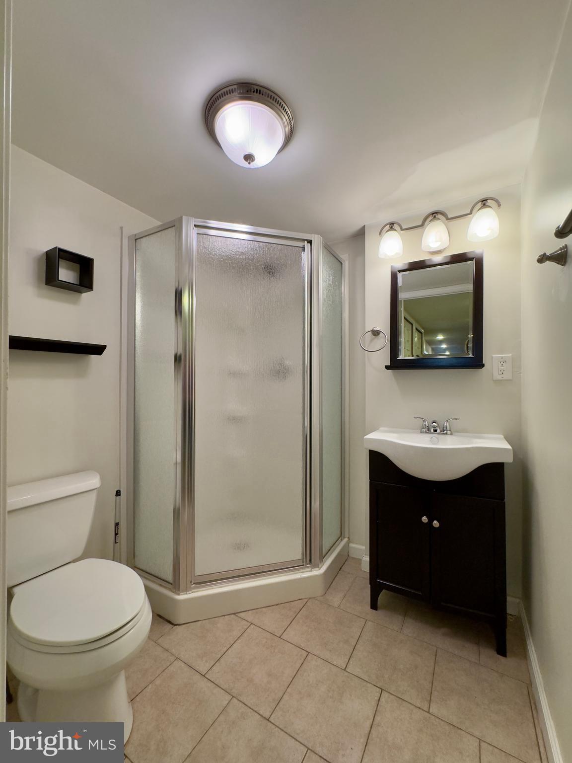 HIGHLANDTOWN - Residential Lease