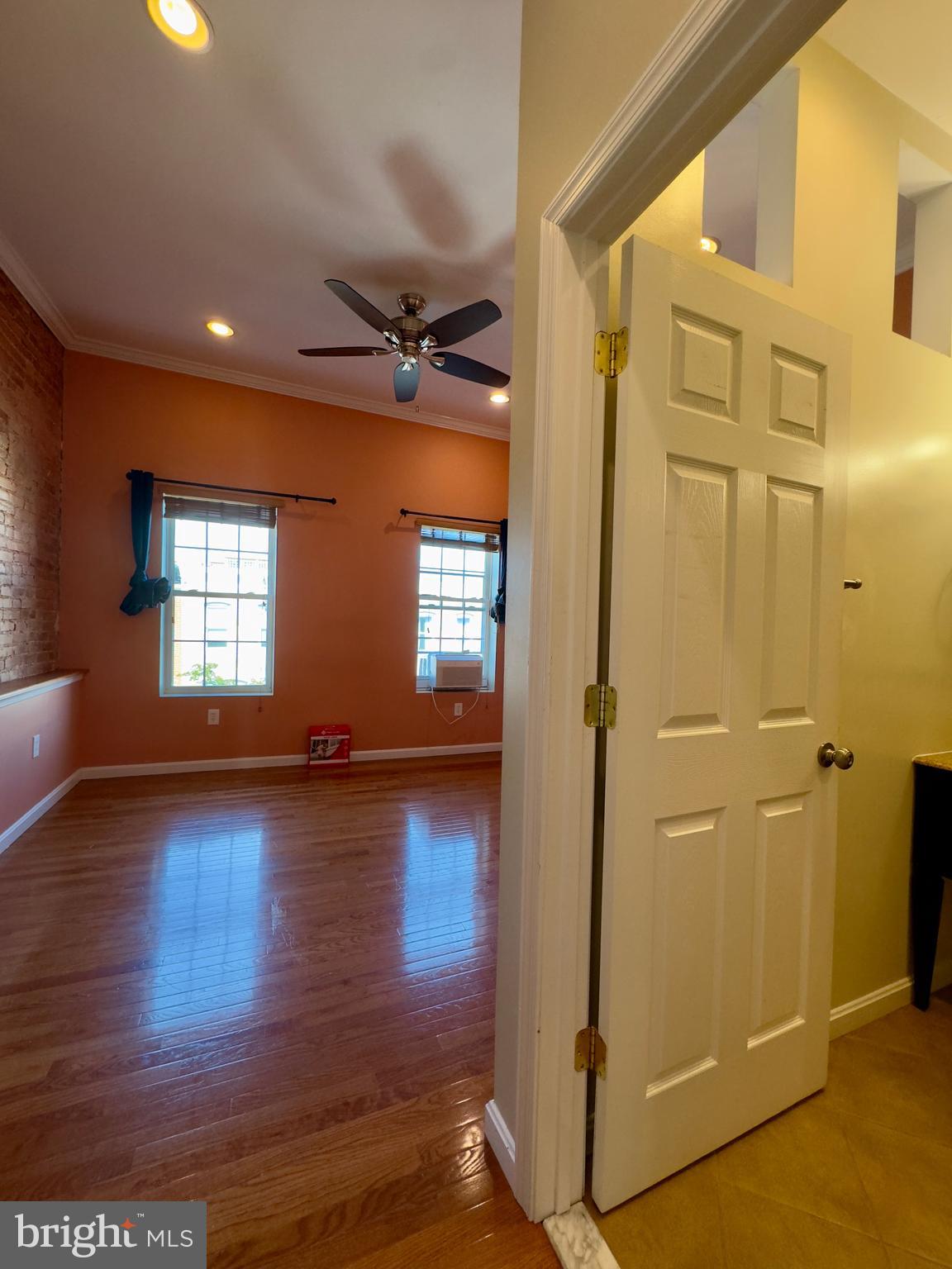 HIGHLANDTOWN - Residential Lease