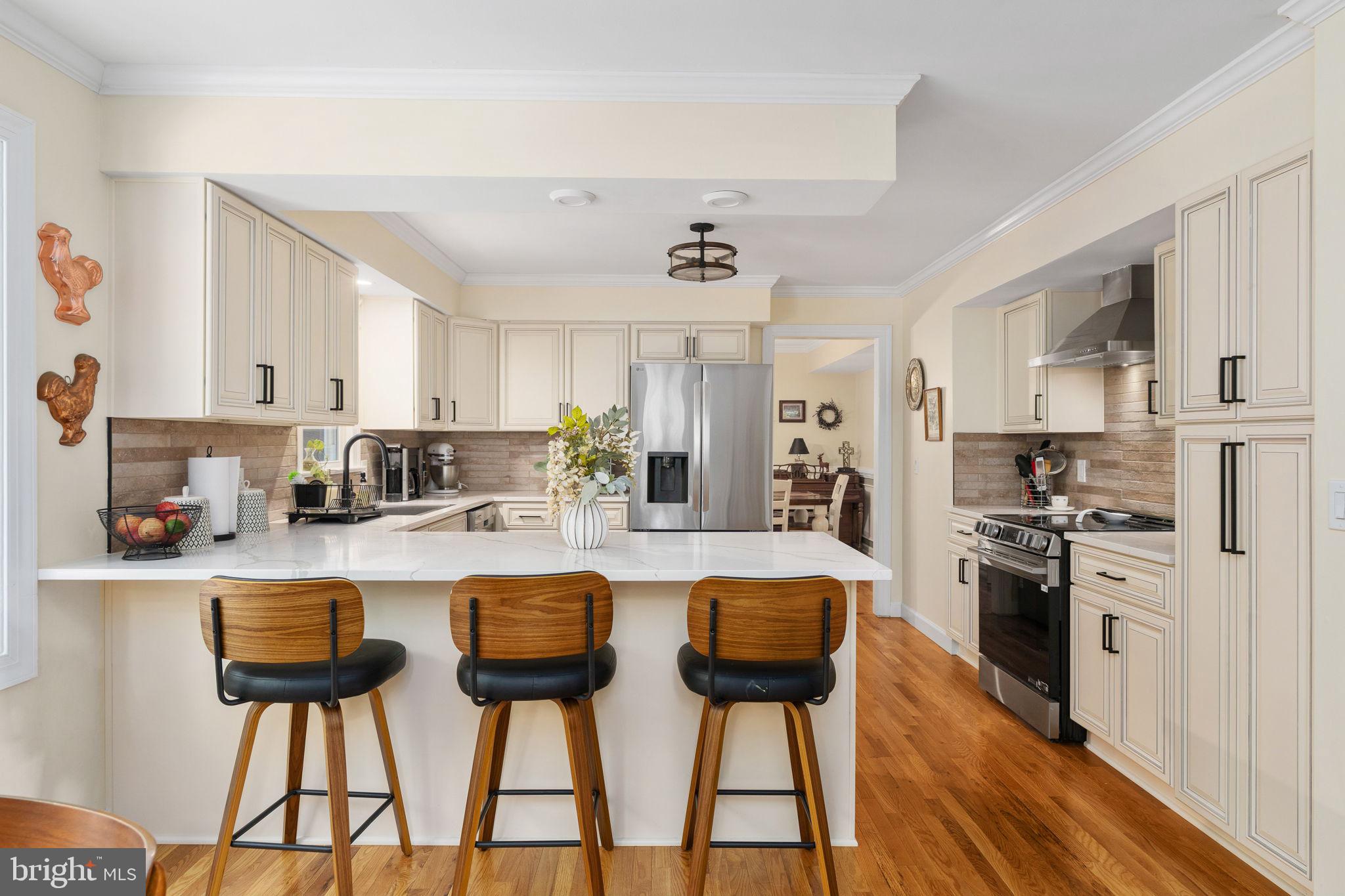 15 SENECA TERRACE