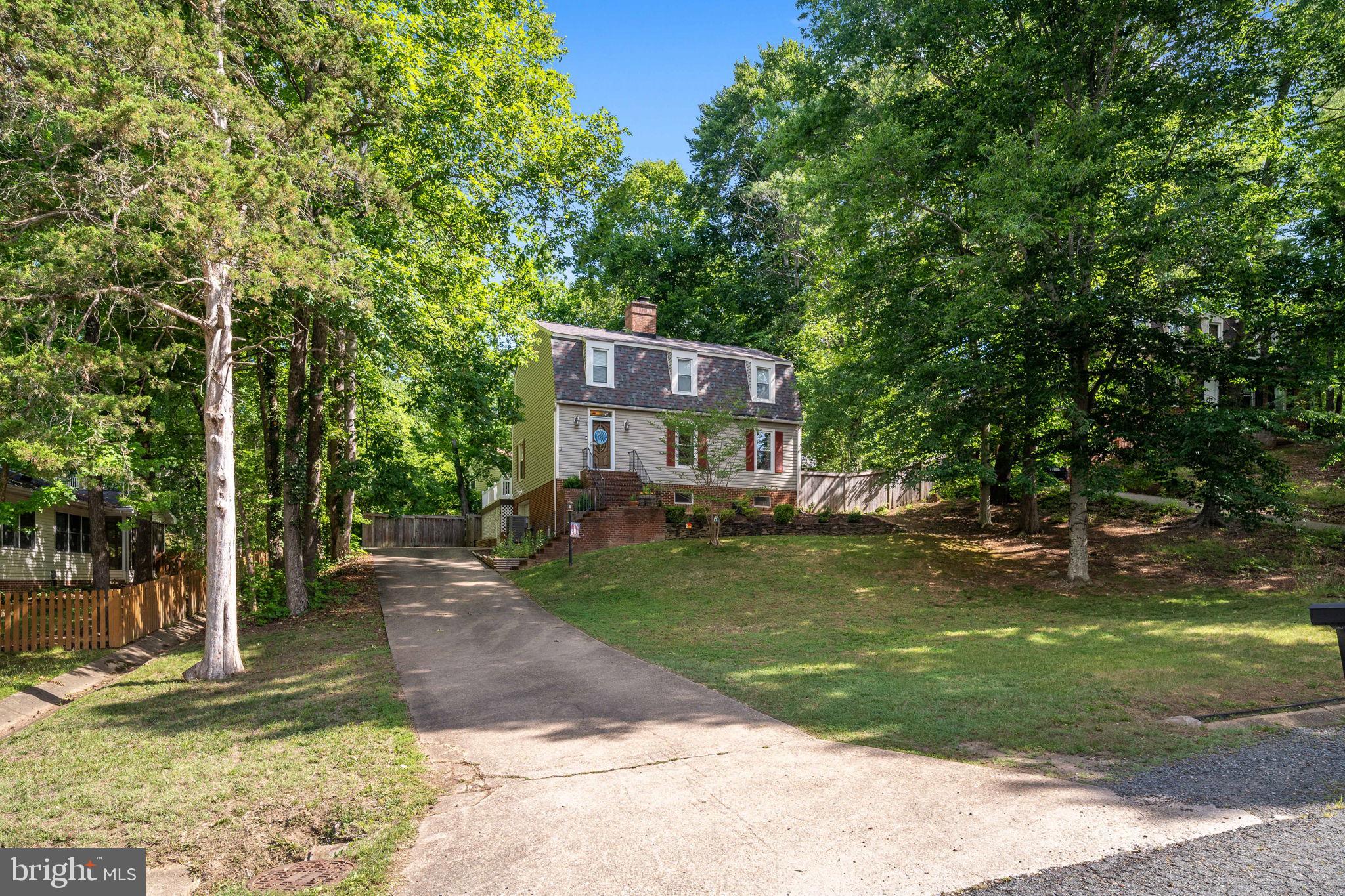 15 SENECA TERRACE