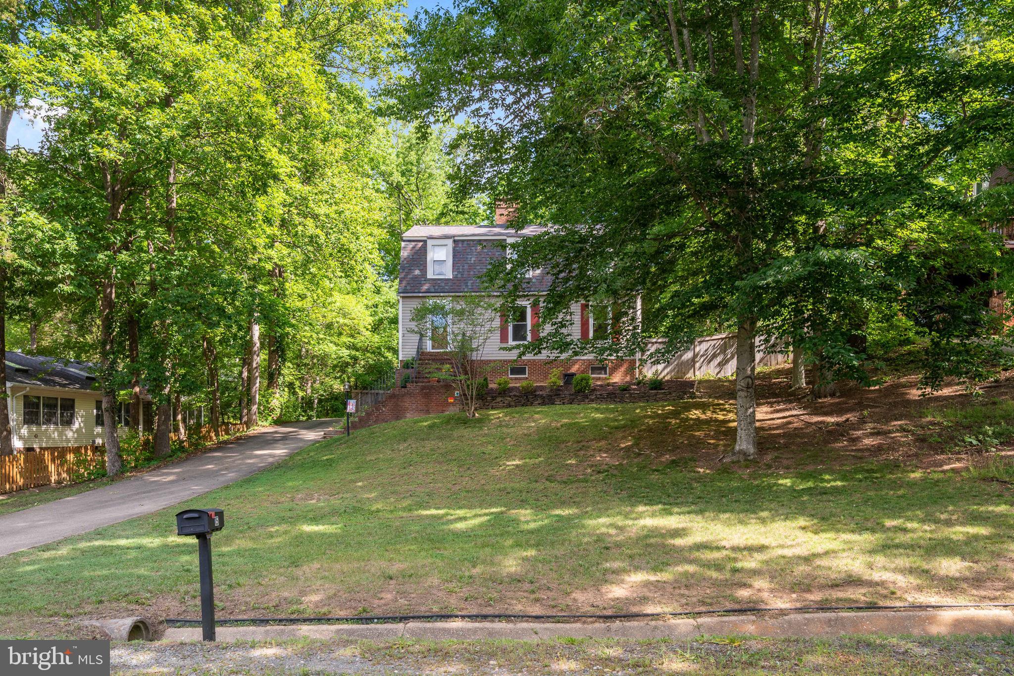 15 SENECA TERRACE