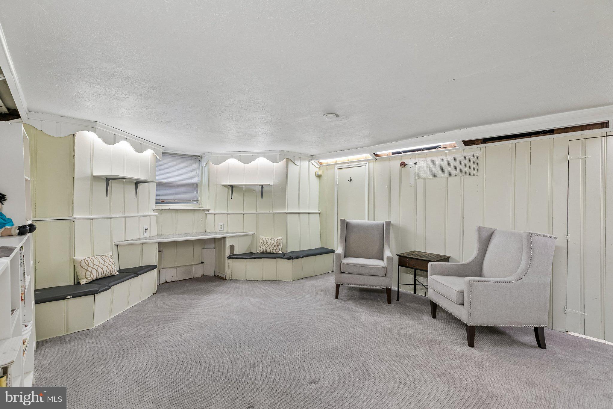 MERION STATION - Residential
