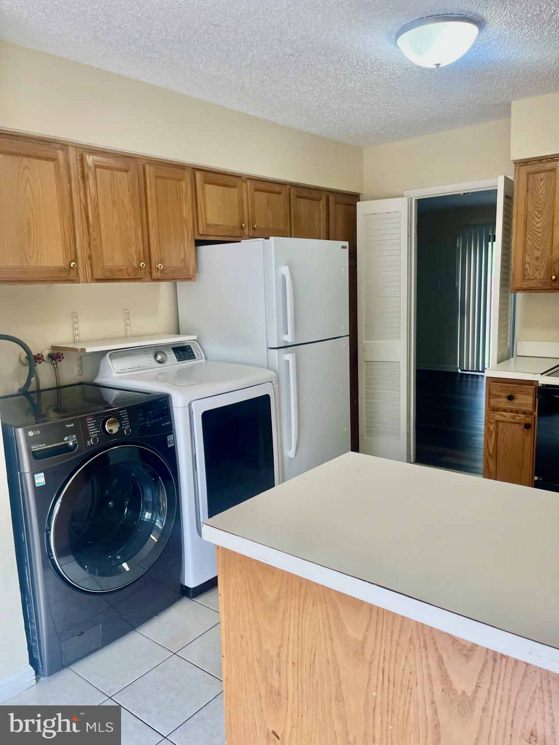 SOUTHGATE SQUARE CLUSTER - Residential Lease