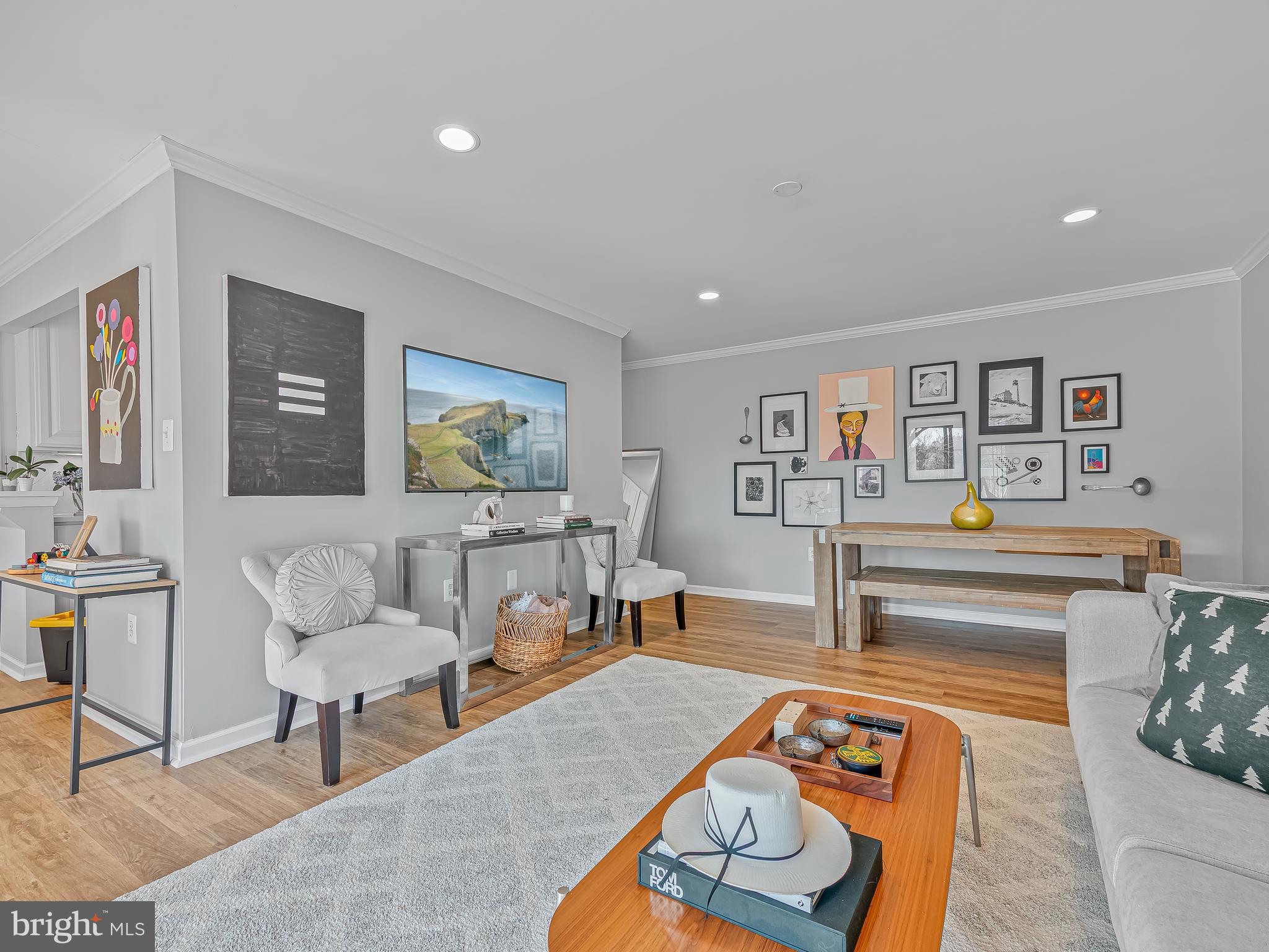 1914 WILSON LANE 202