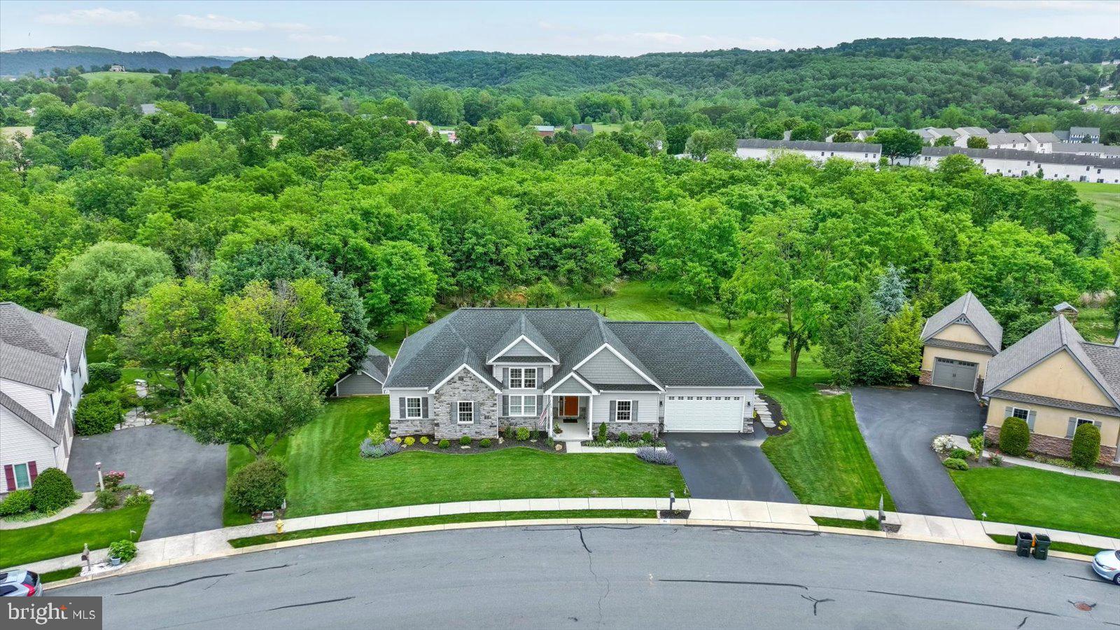 125 LIVIA LANE