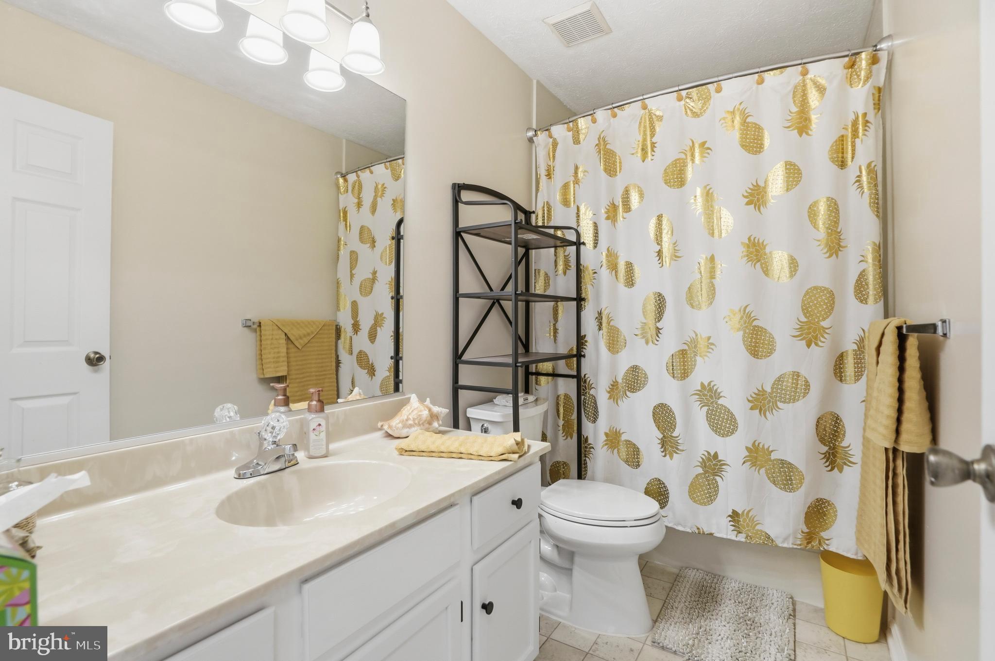 SUNNYFIELD ESTATES - Residential