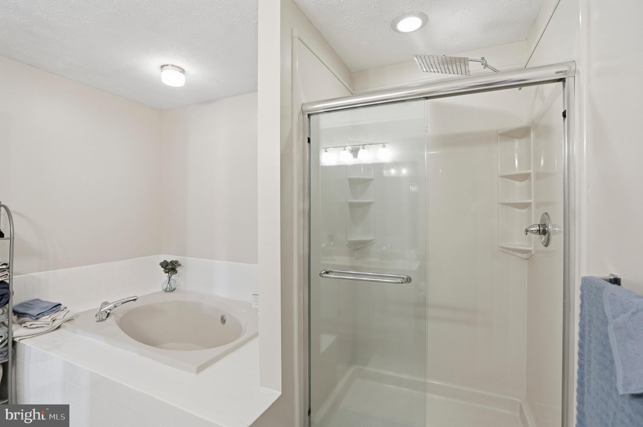 SUNNYFIELD ESTATES - Residential