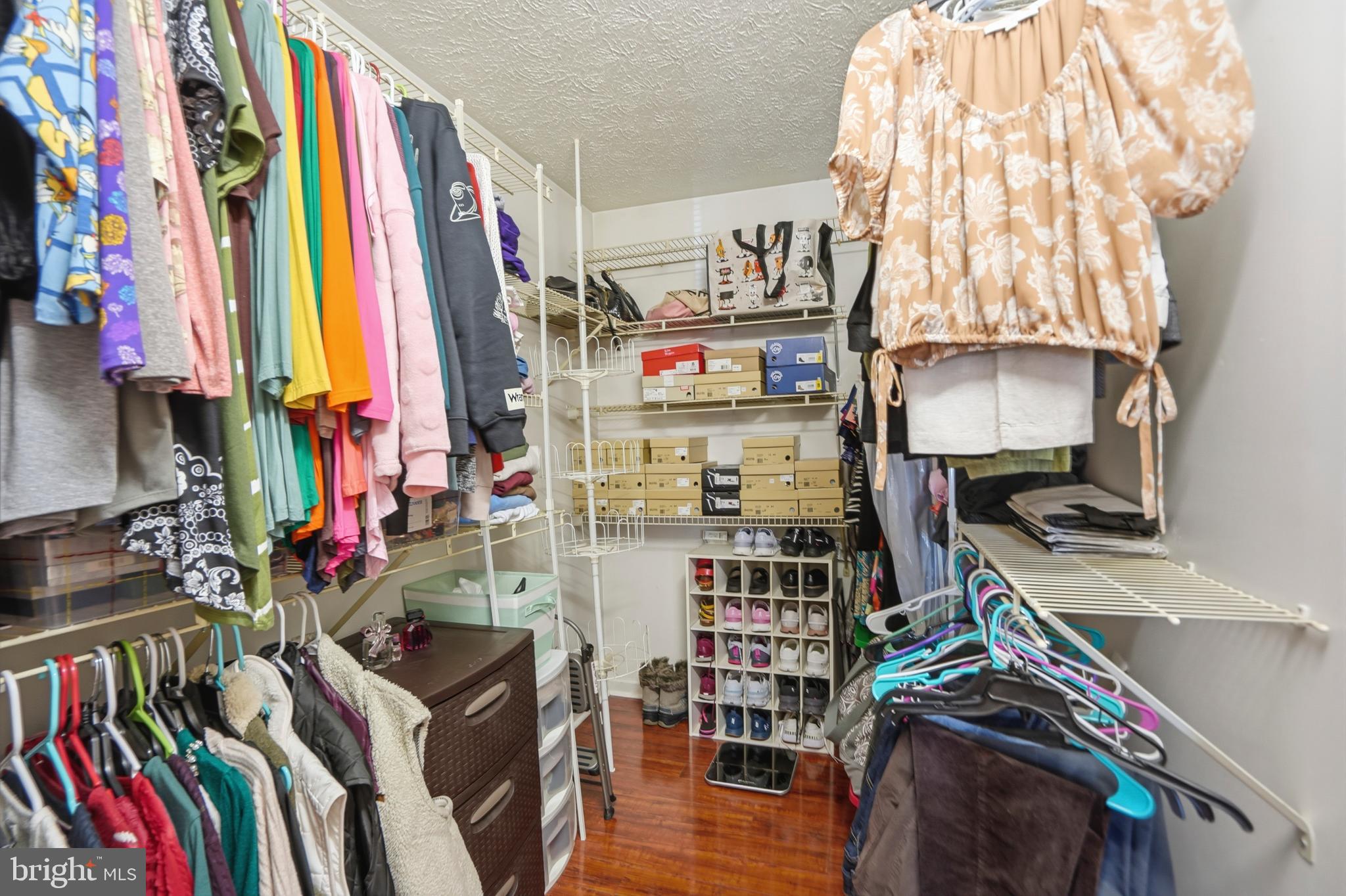 SUNNYFIELD ESTATES - Residential