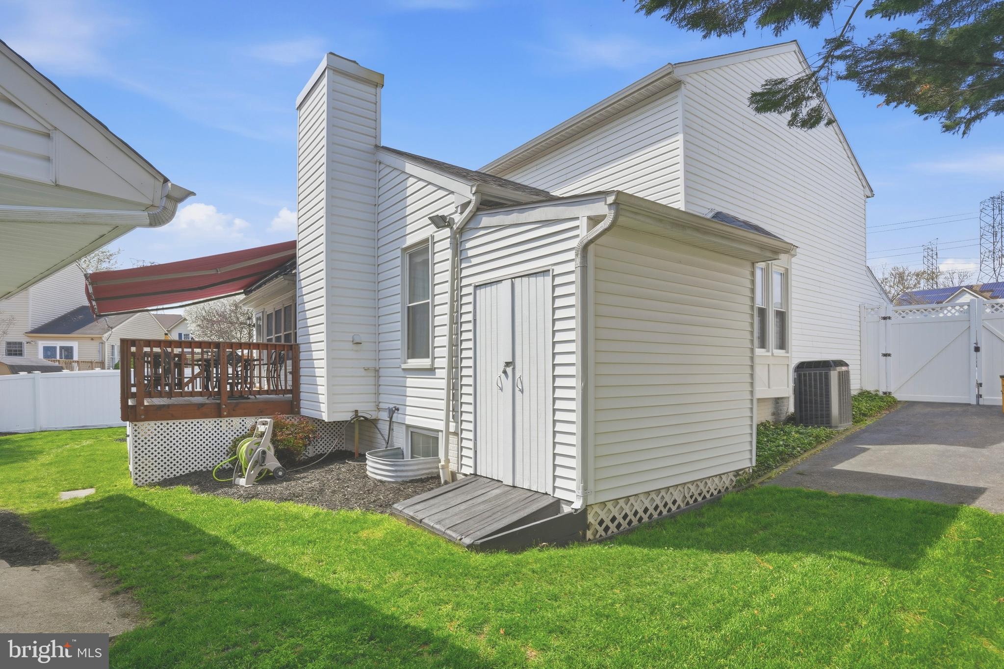 SUNNYFIELD ESTATES - Residential