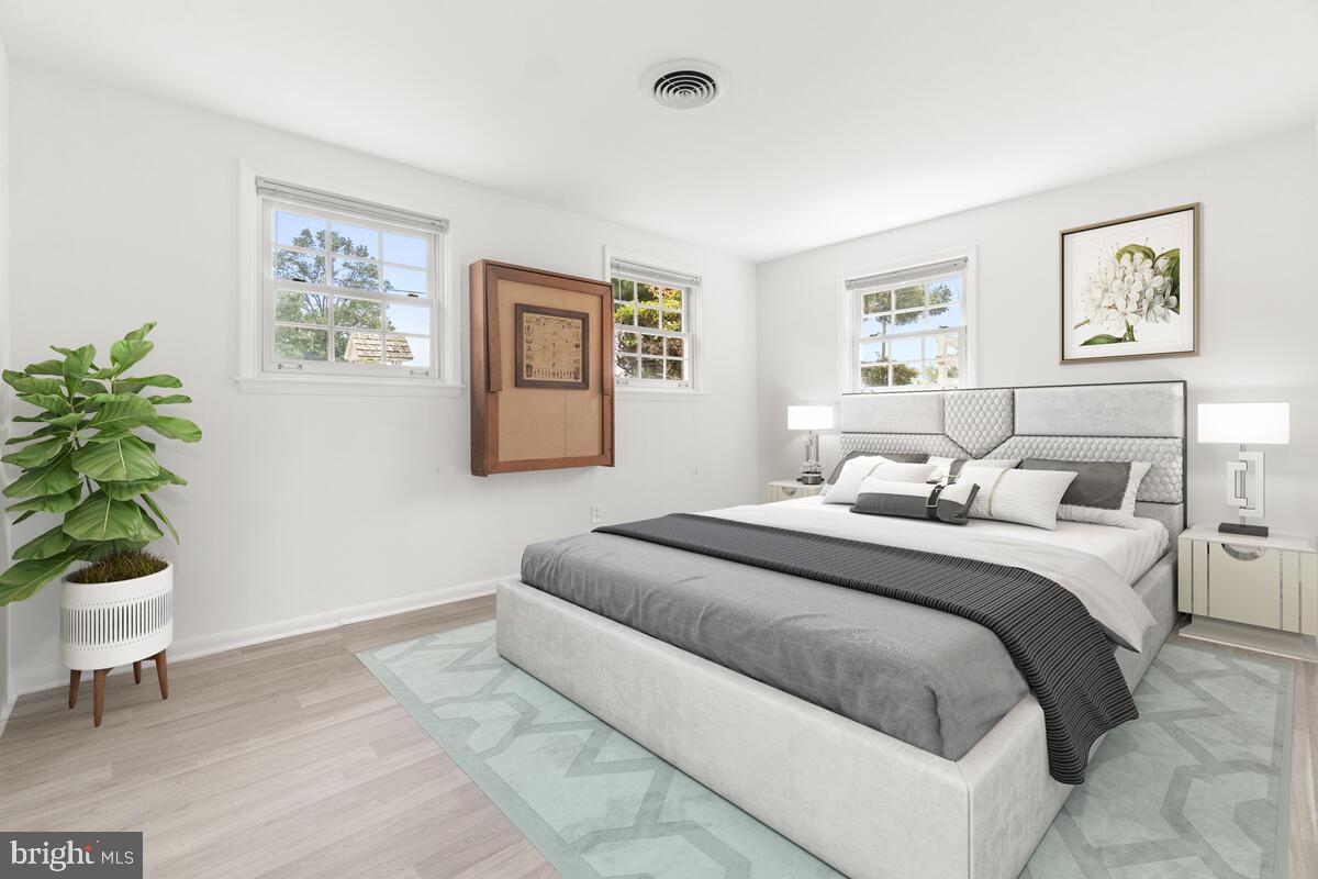 BROADVIEW ACRES - Residential