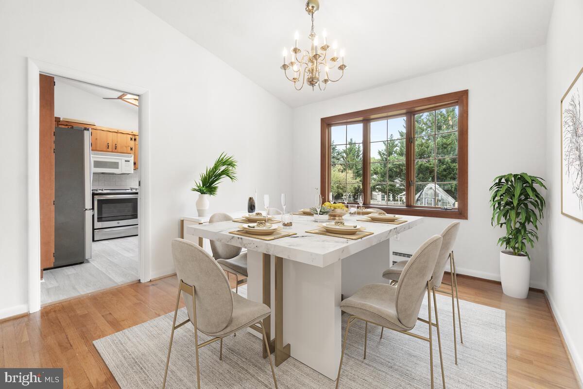 BROADVIEW ACRES - Residential