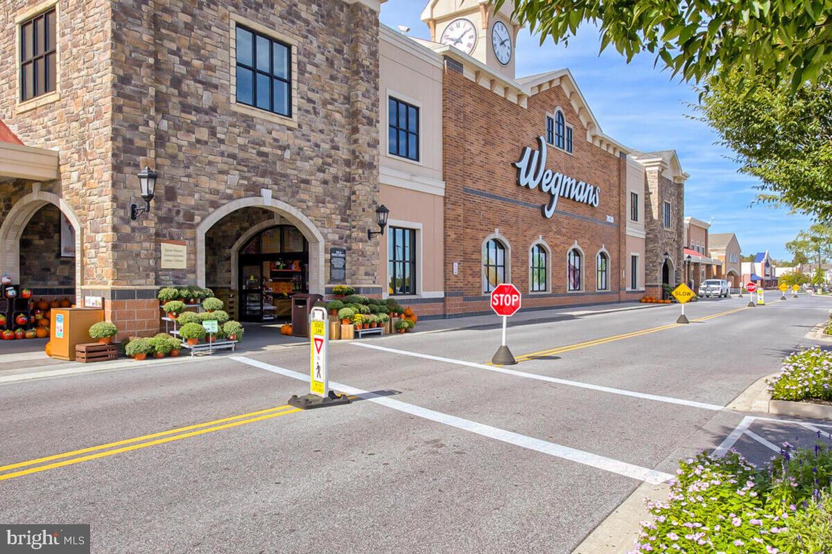 BROADVIEW ACRES - Residential