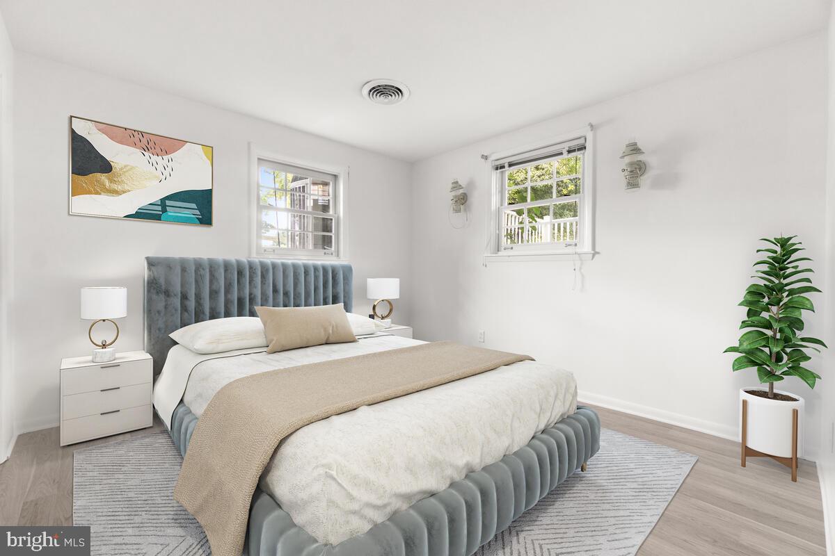 BROADVIEW ACRES - Residential