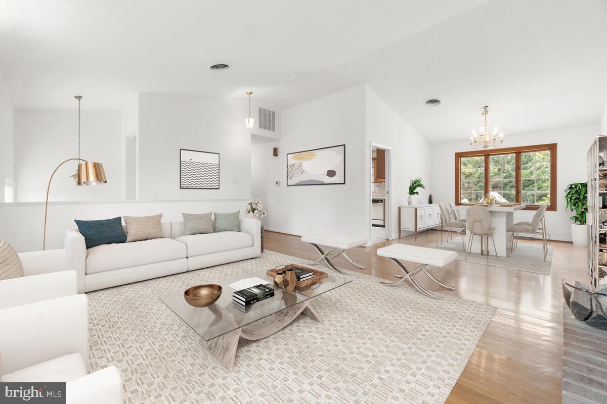 BROADVIEW ACRES - Residential