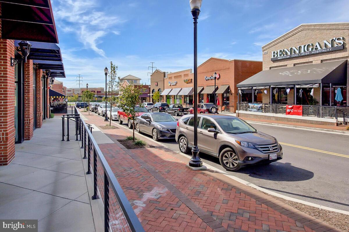 BROADVIEW ACRES - Residential