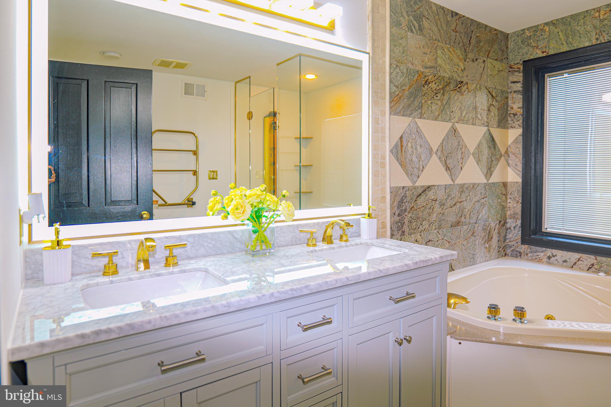 FOXPORT PLANTATION - Residential