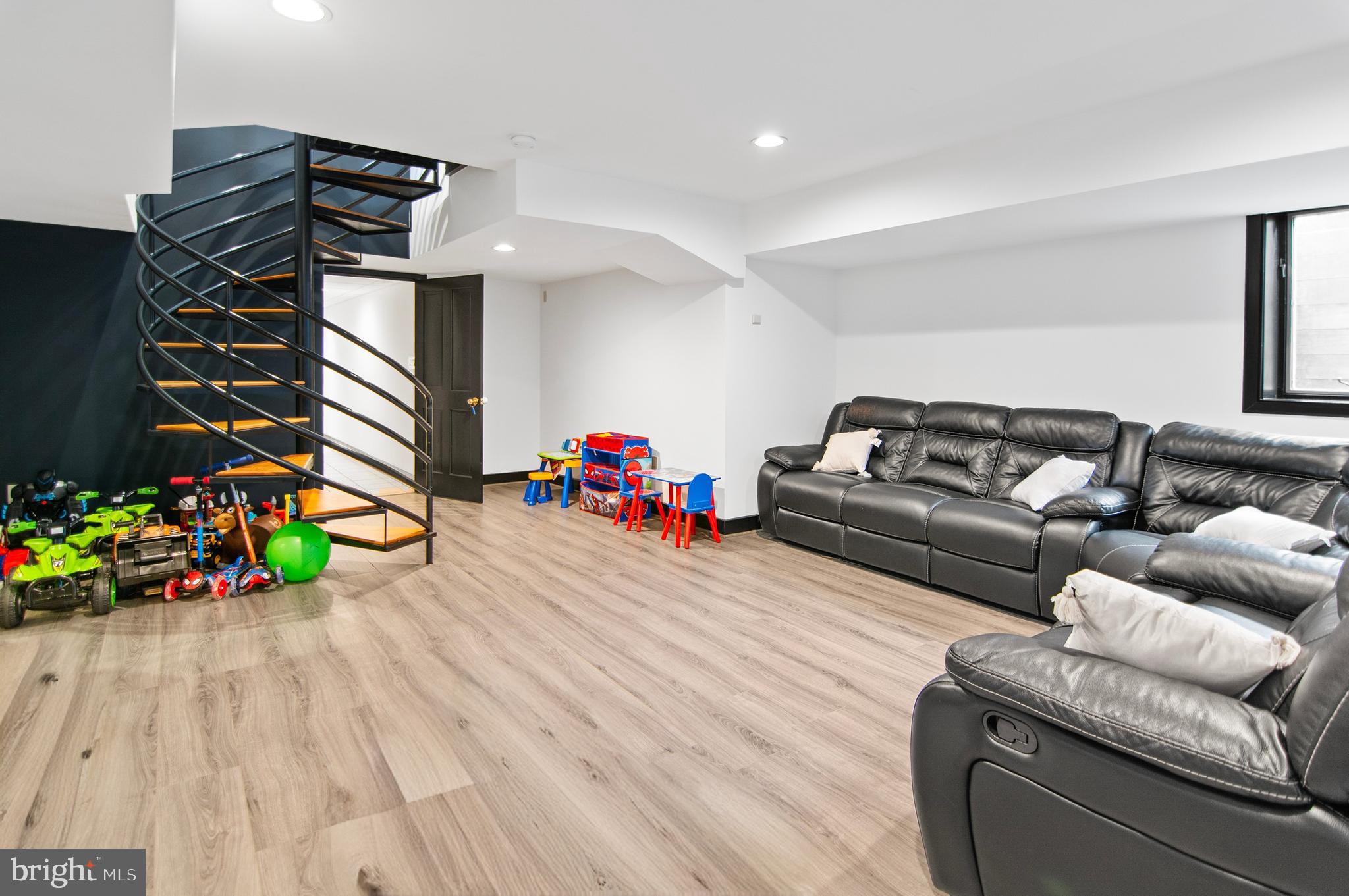 FOXPORT PLANTATION - Residential