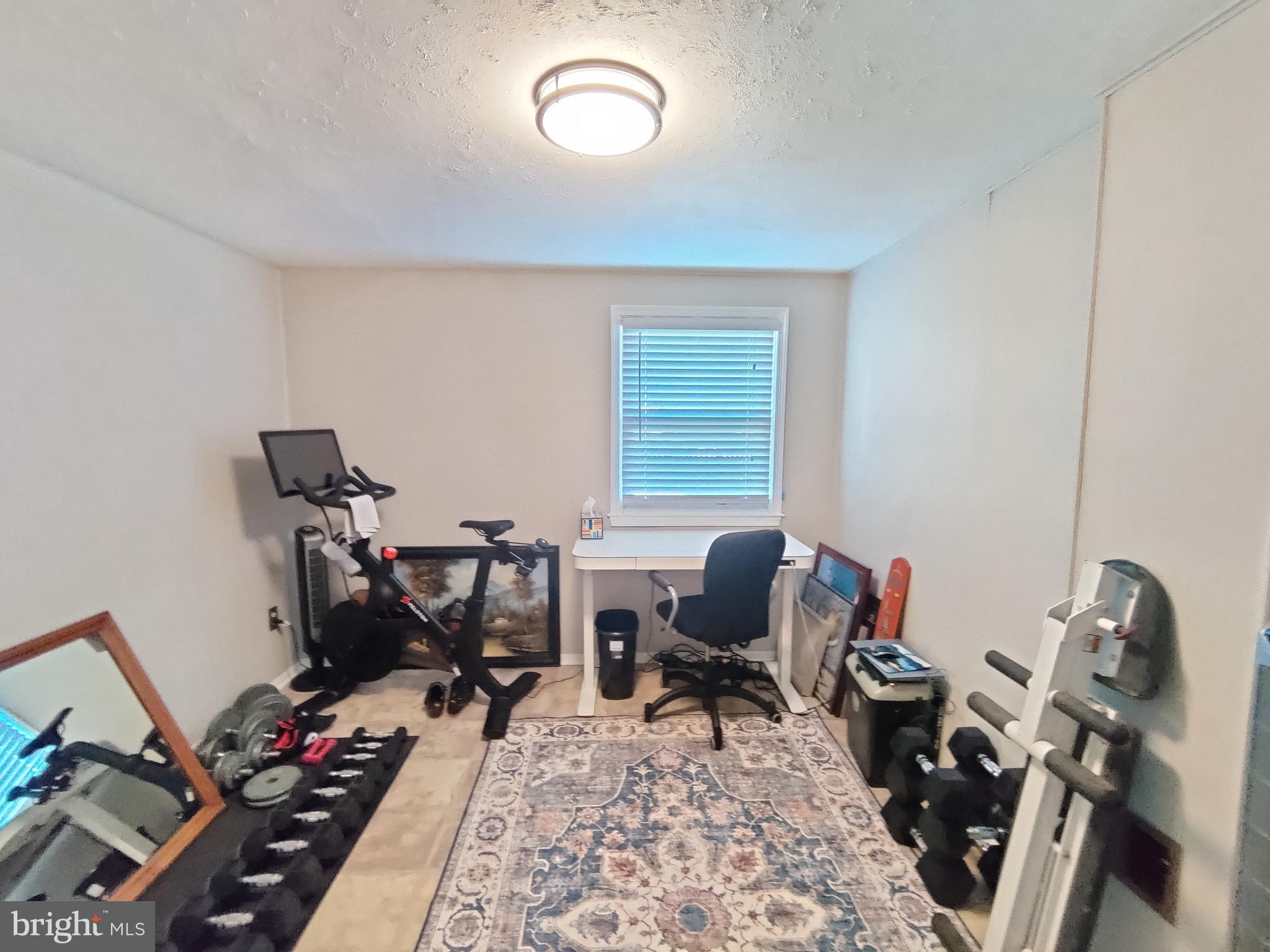 OAK HILL - Residential Lease