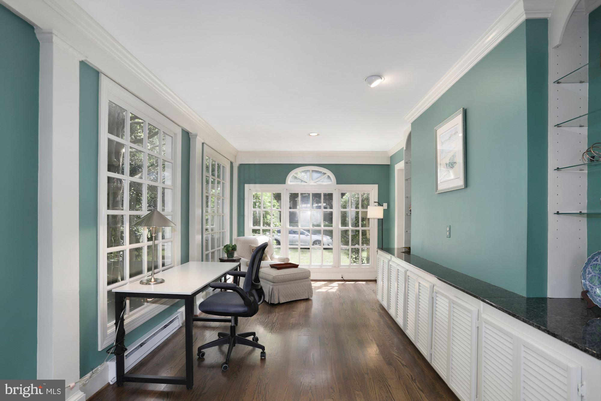 CHEVY CHASE GARDENS - Residential