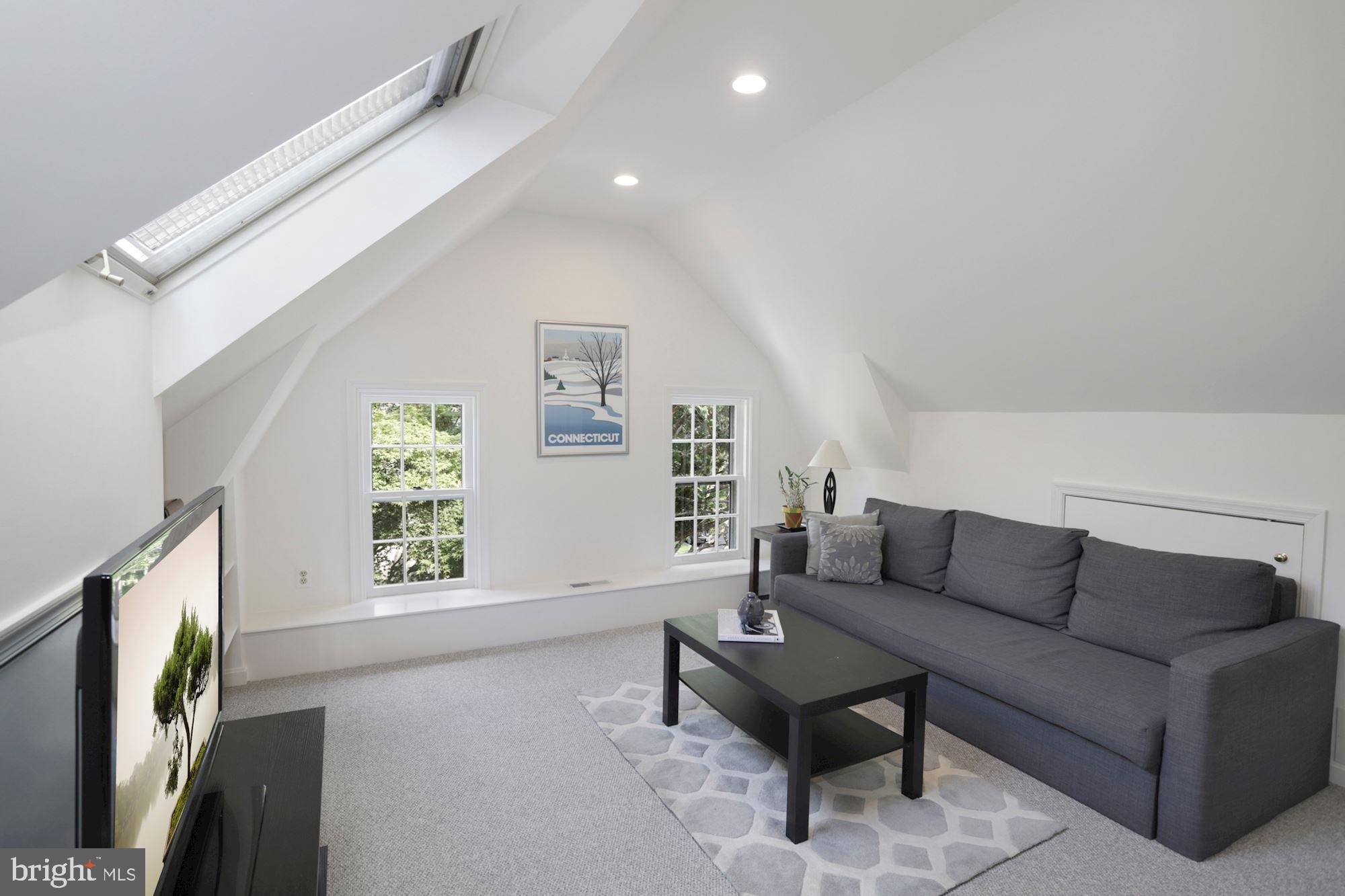 CHEVY CHASE GARDENS - Residential