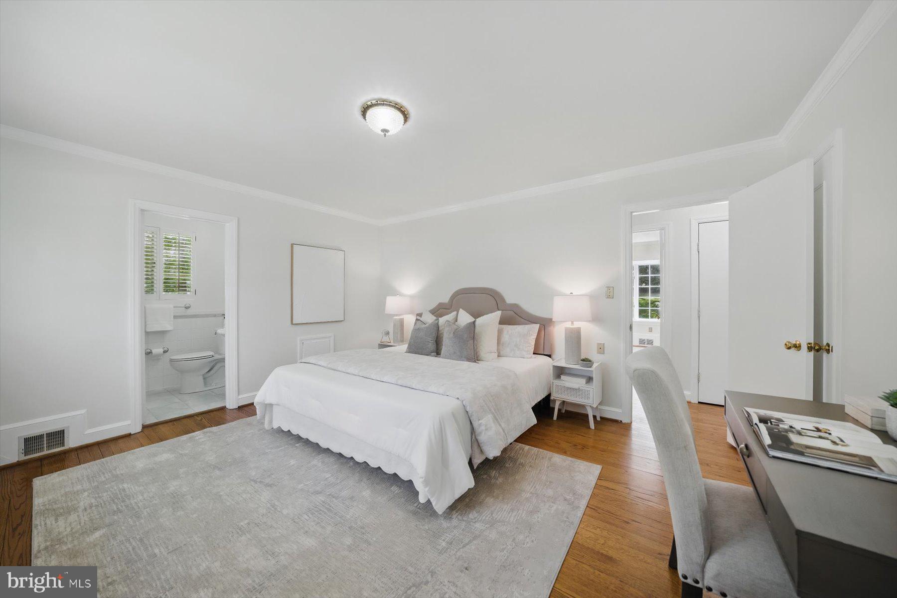 SHIRLEY WOODS - Residential