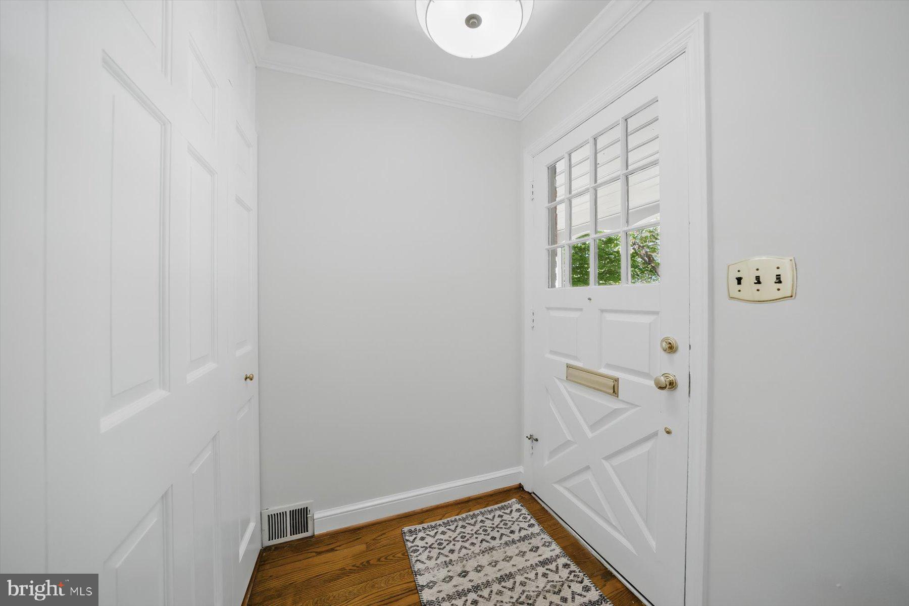 SHIRLEY WOODS - Residential