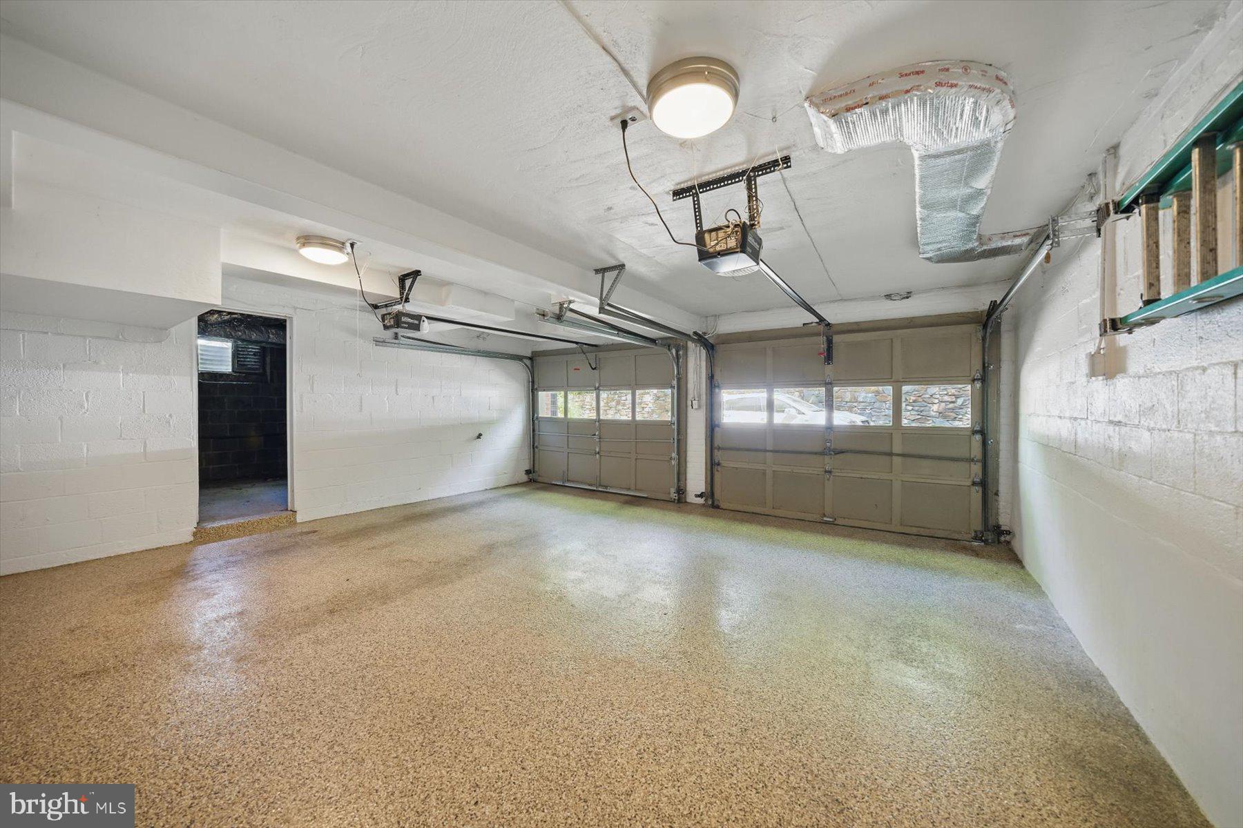 SHIRLEY WOODS - Residential