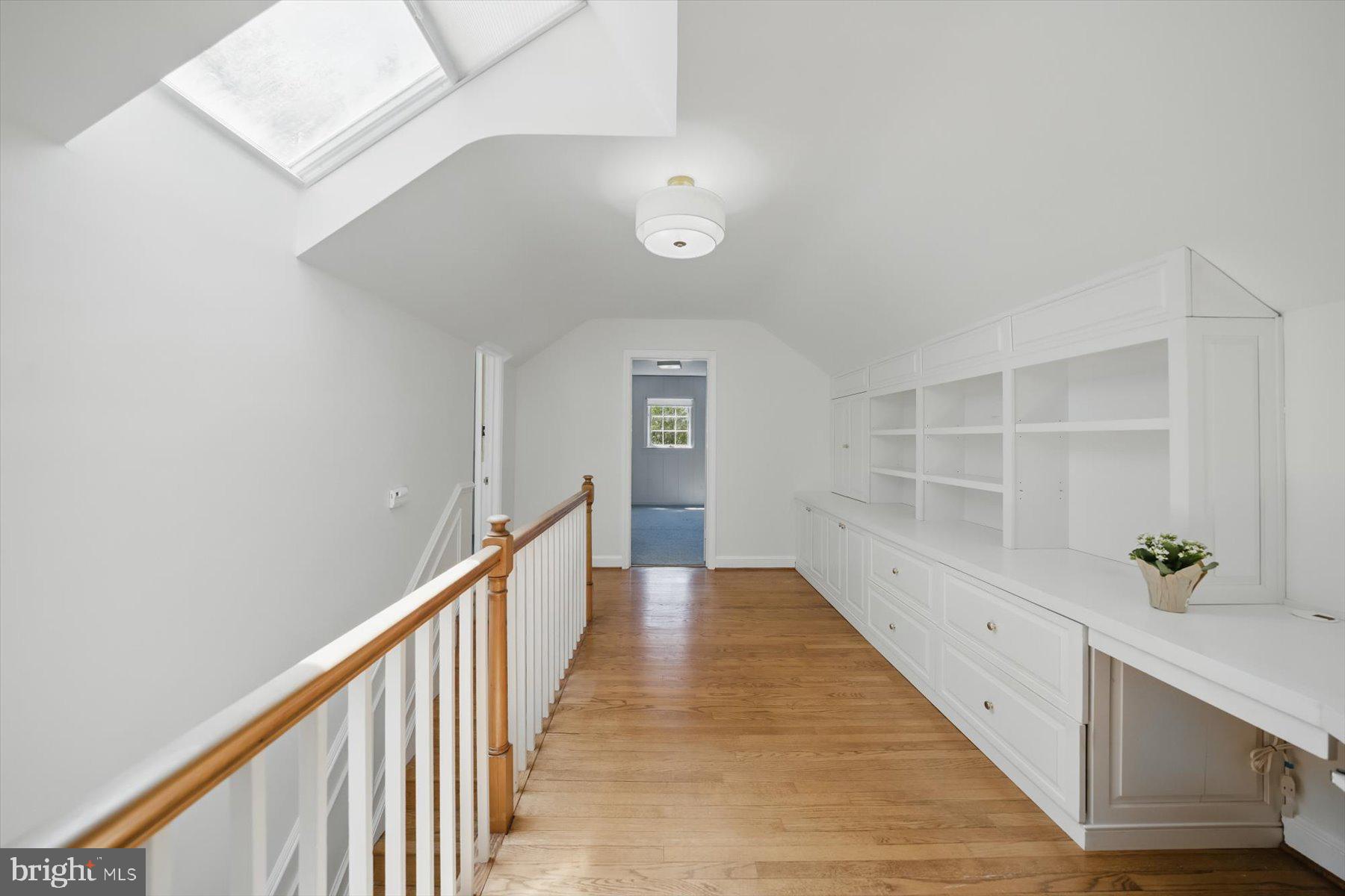 SHIRLEY WOODS - Residential