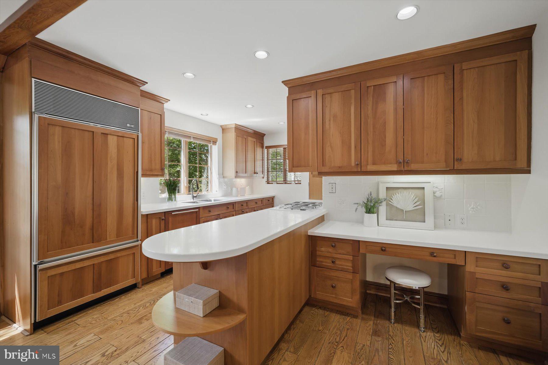 SHIRLEY WOODS - Residential